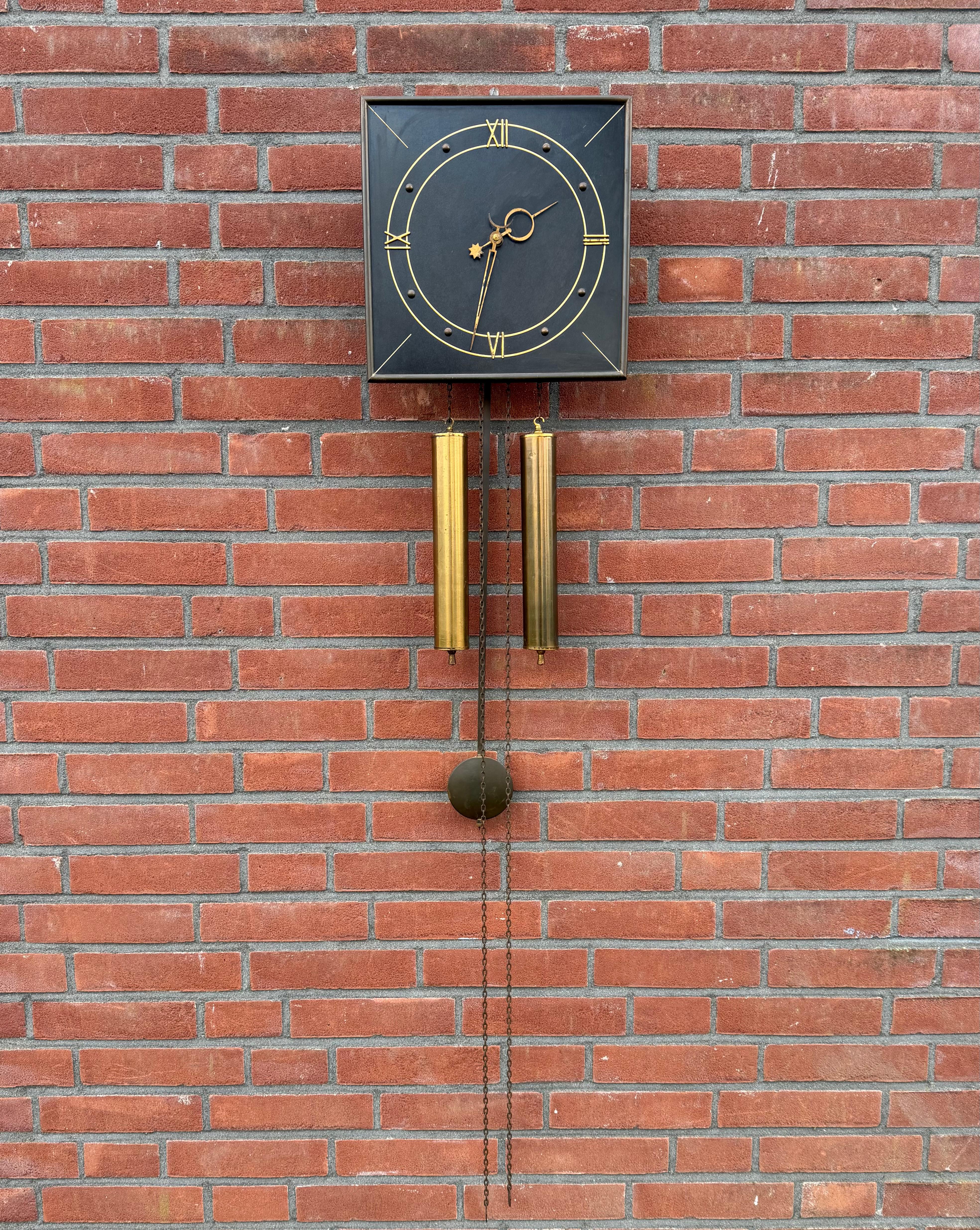 Beautiful Design Midcentury Brass Pendulum Wall Clock, Great Condition 1960s For Sale 8