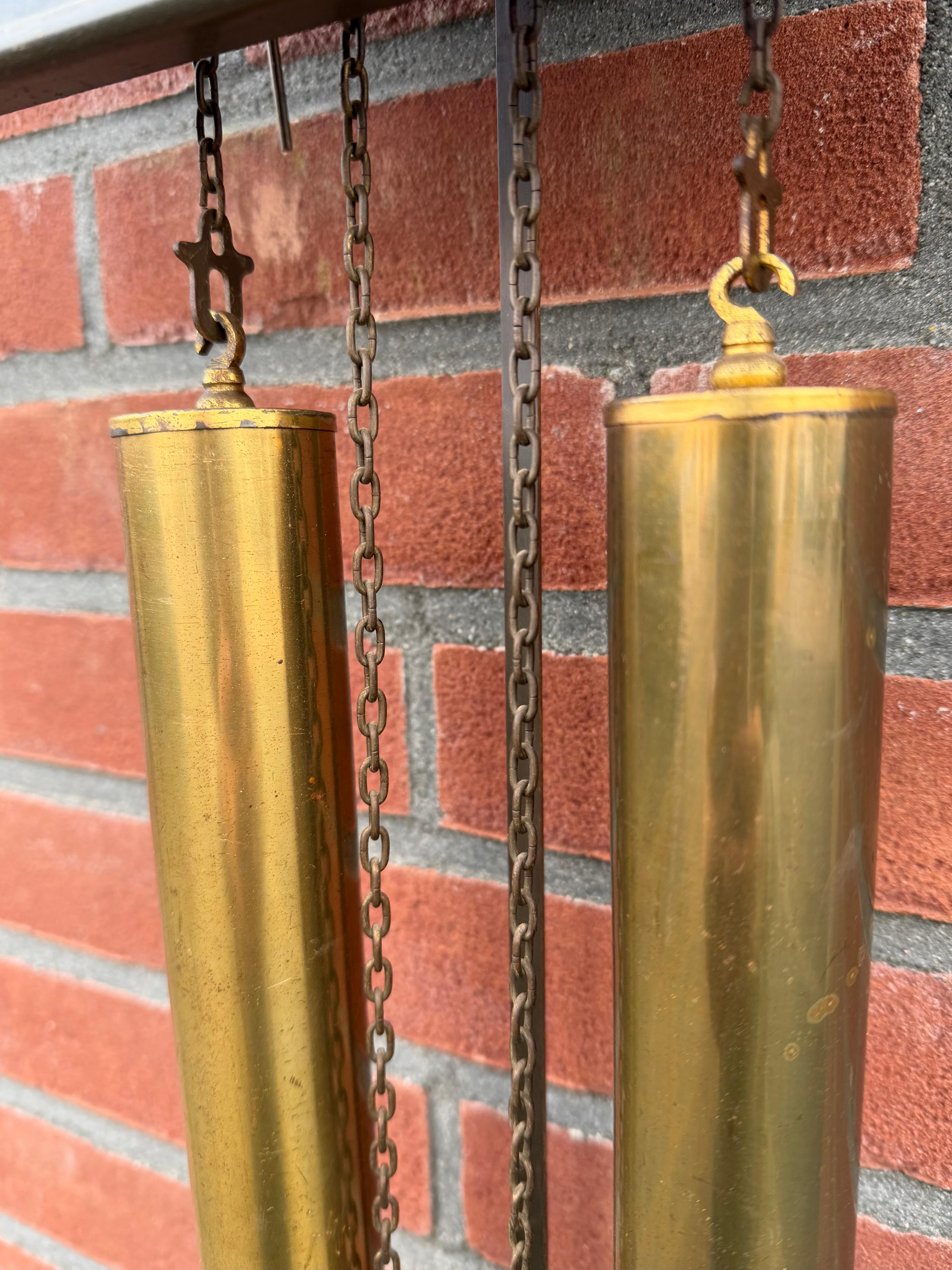 Beautiful Design Midcentury Brass Pendulum Wall Clock, Great Condition 1960s For Sale 2