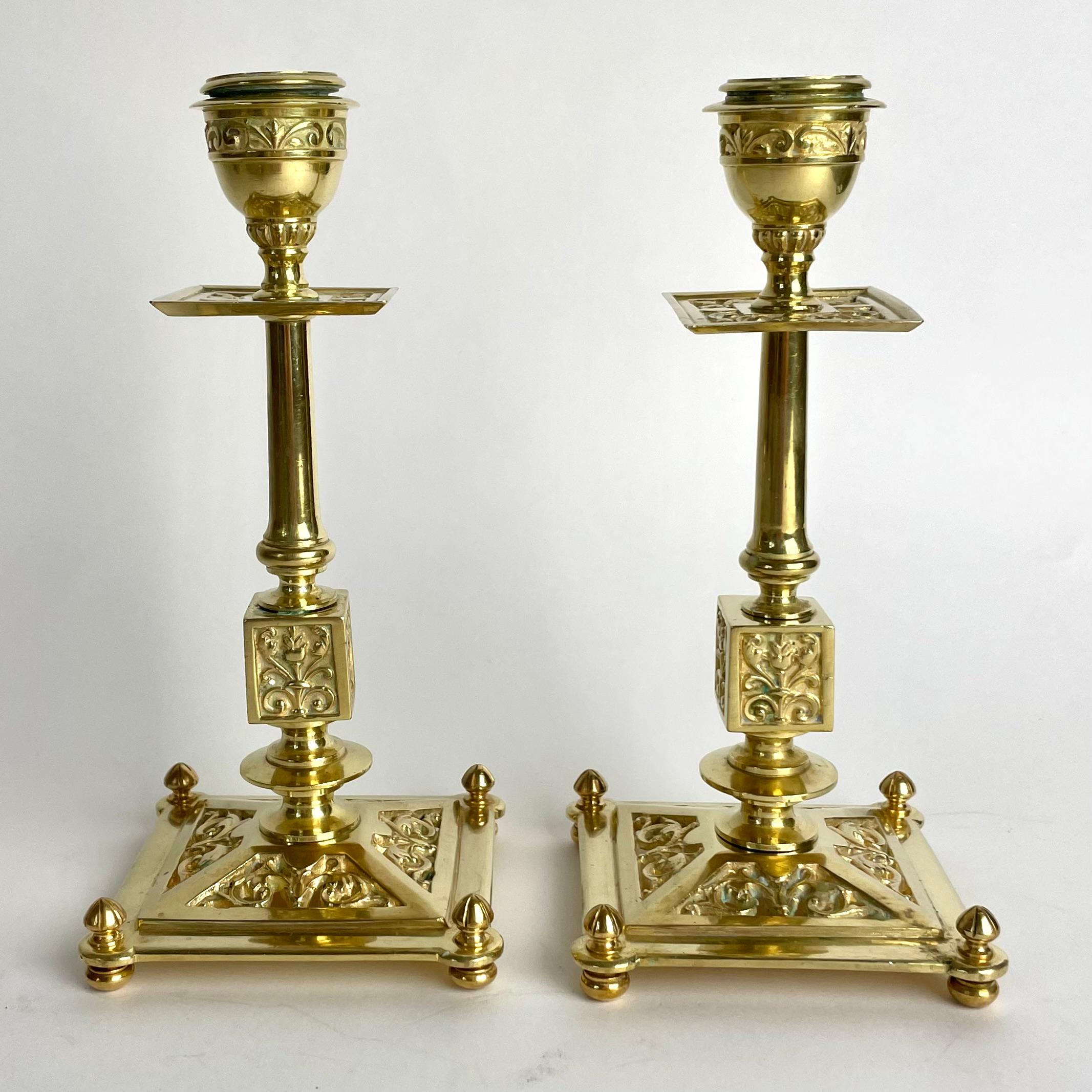 Schönes Schreibtischset aus Messing und Kristall aus dem späten 19. Jahrhundert im Angebot 4