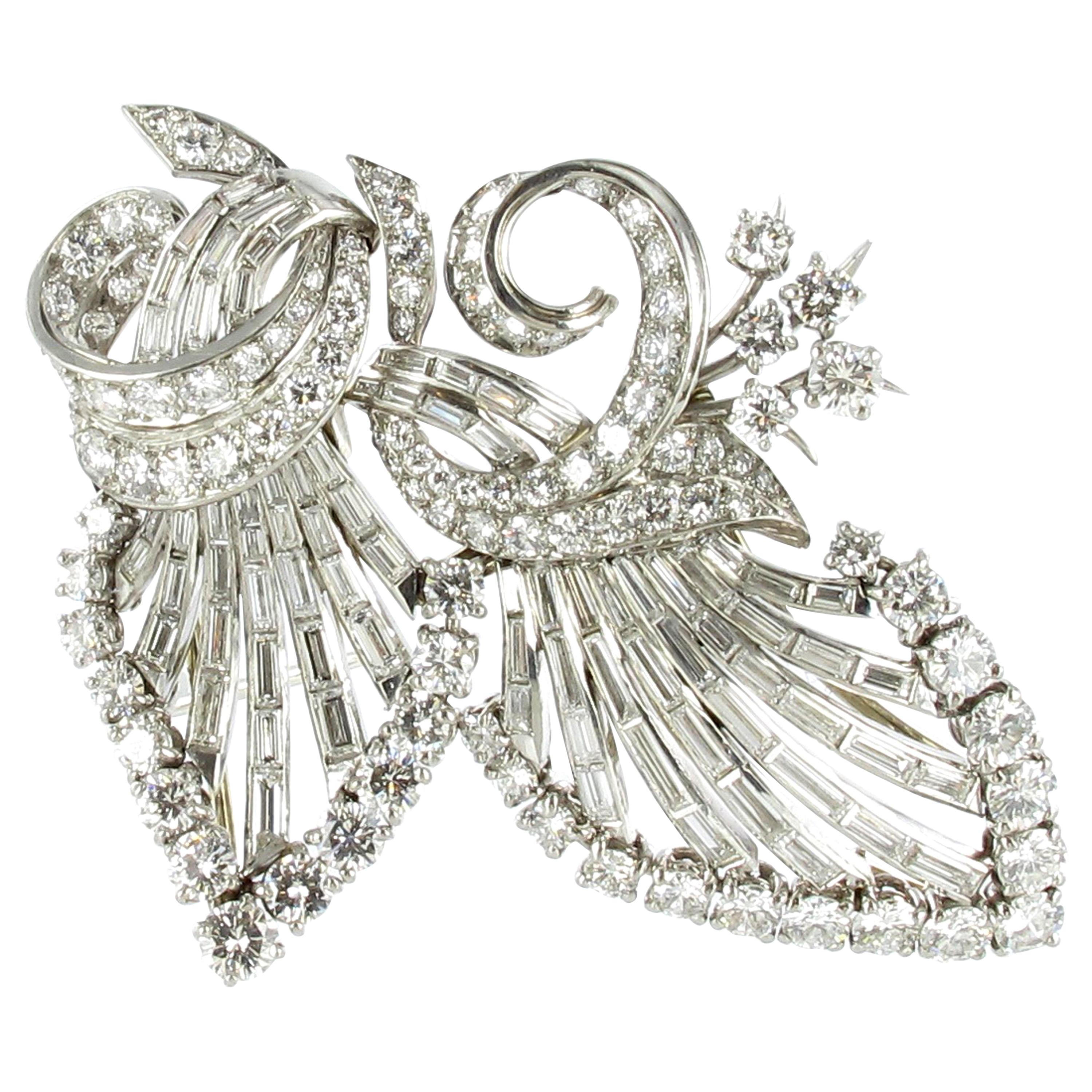 Magnifique broche à double clip en platine et diamant 950 en vente