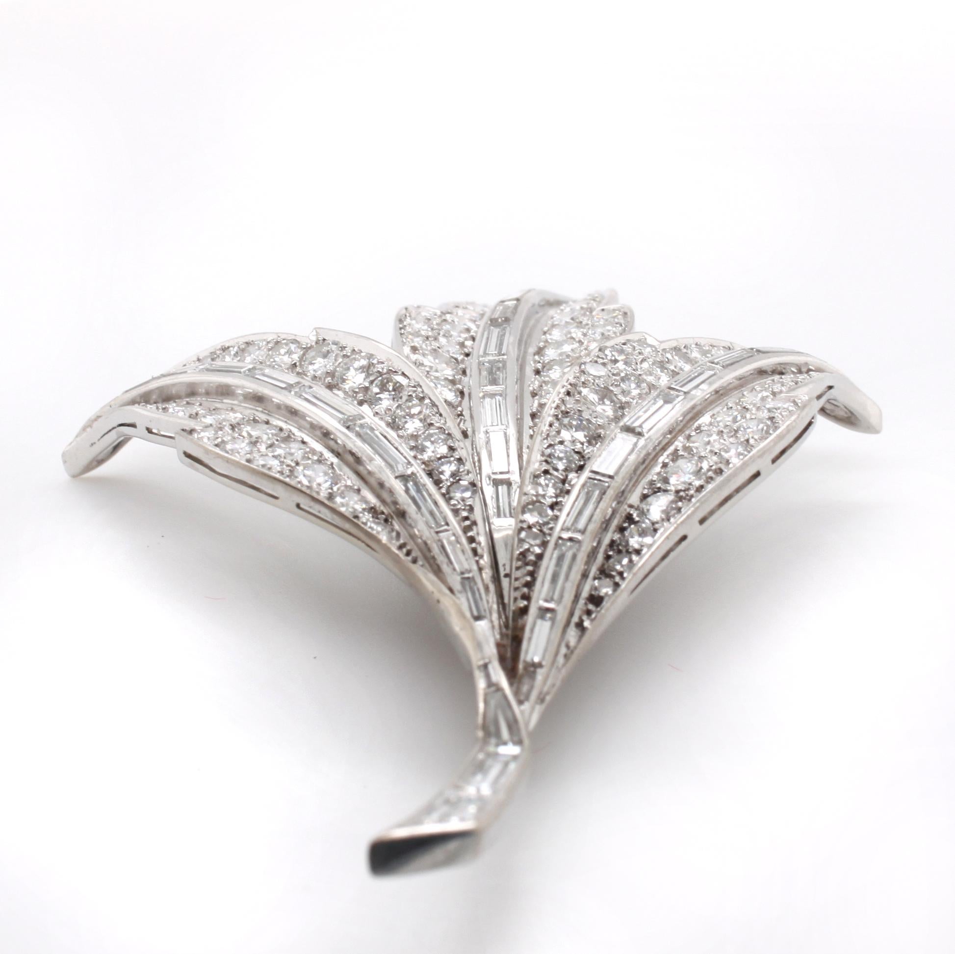 Art Deco Beautiful Diamond Leaves Brooch, 1980s