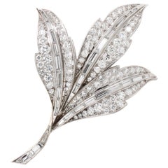 Beautiful Diamond Leaves Brooch, 1980s