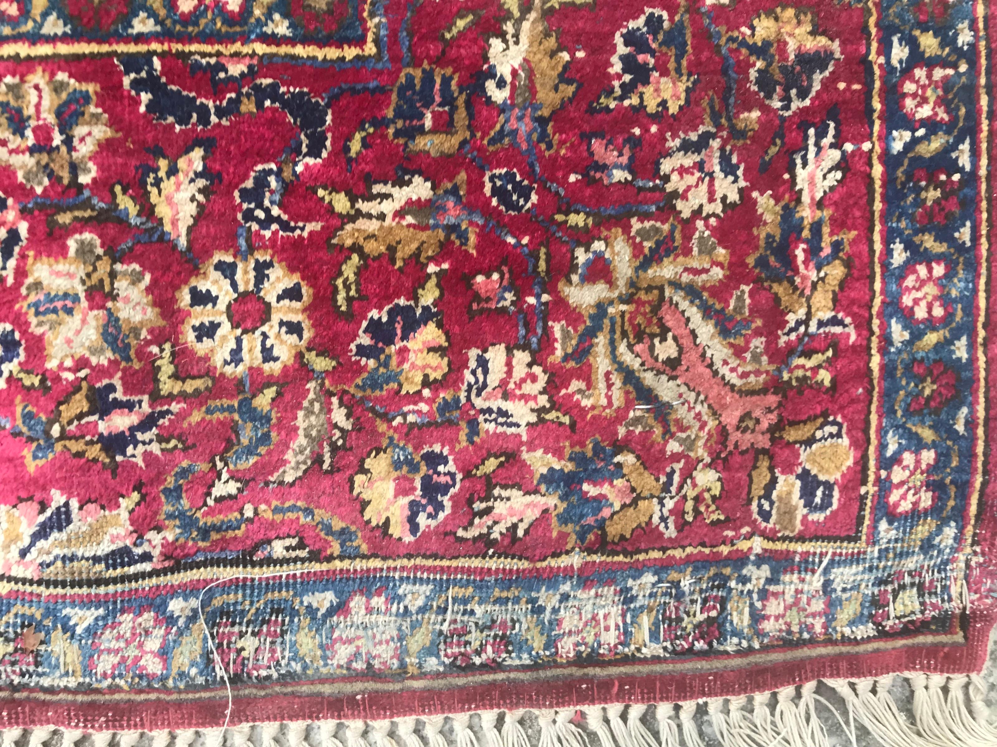 Bobyrug's Beautiful Distressed Antique Kashan Silk Rug (Tapis de soie antique vieilli) en vente 3