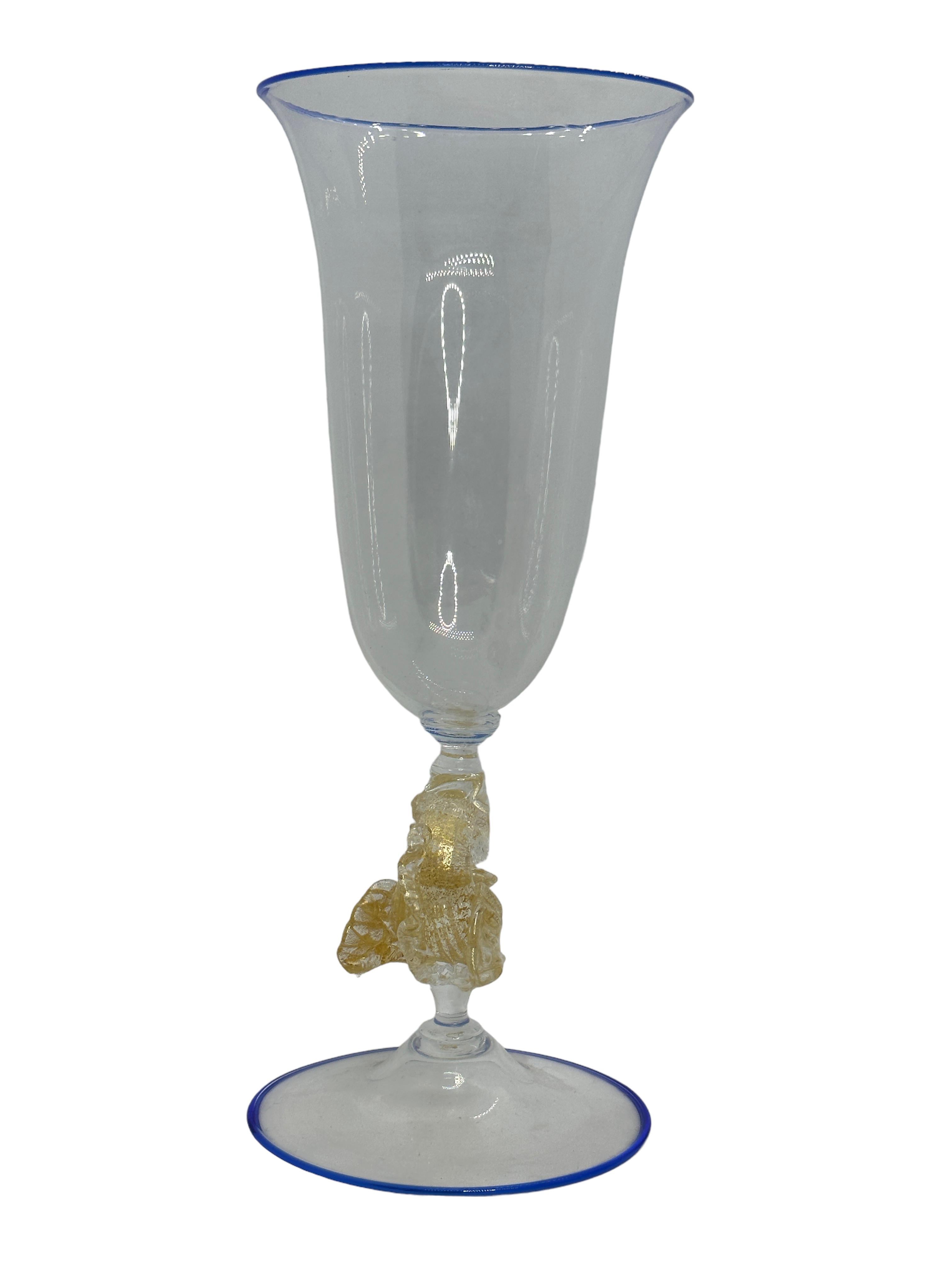 Italienisches venezianisches Delphin Stemware Muranoglas Kelch mit Delphin, Venini Italien (Ende des 20. Jahrhunderts) im Angebot