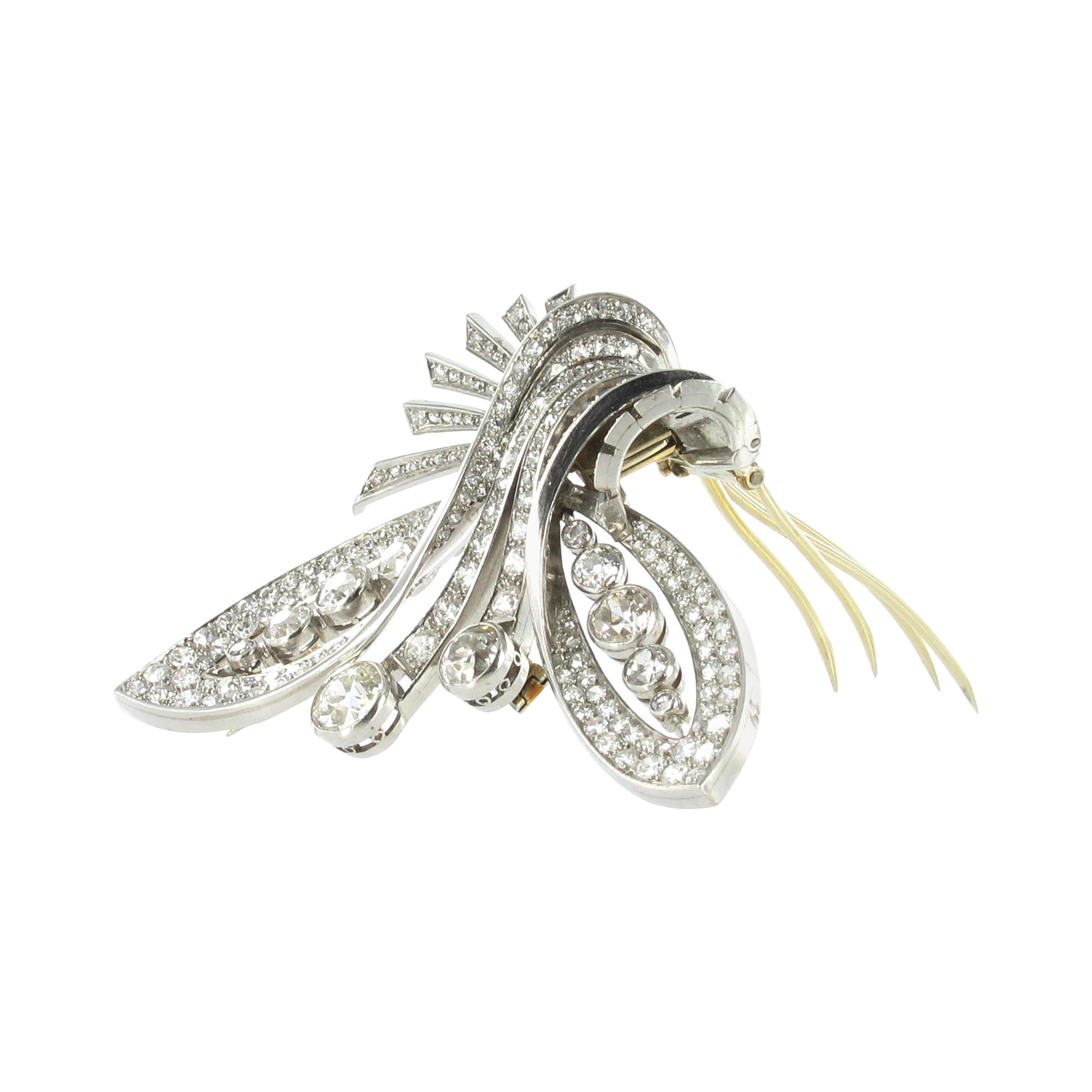 Beautiful Double Clip Art Deco Brooch with Diamonds in Platinum