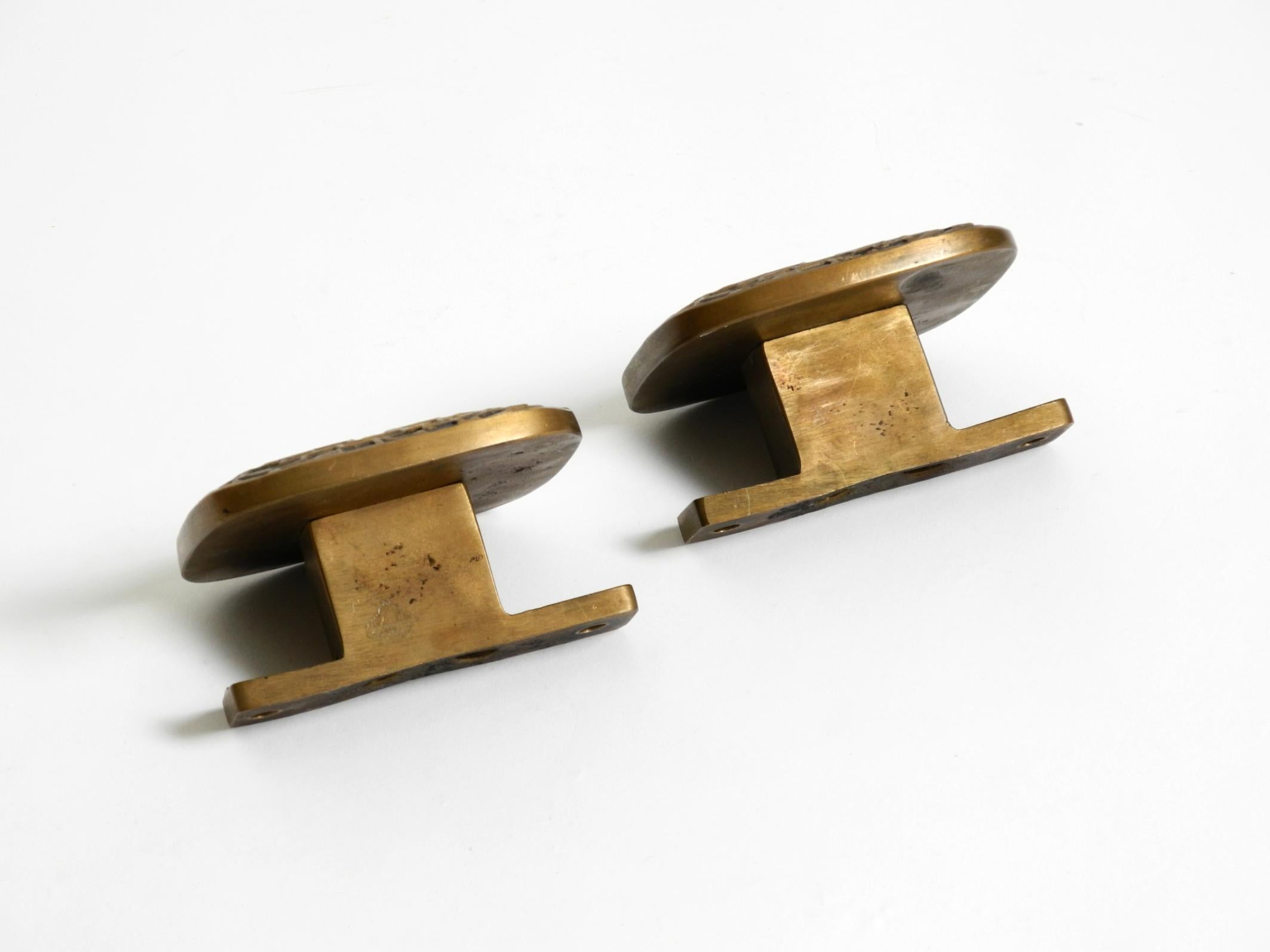 Bellissima maniglia per porta bifacciale in bronzo massiccio di stile moderno di metà secolo in vendita 12