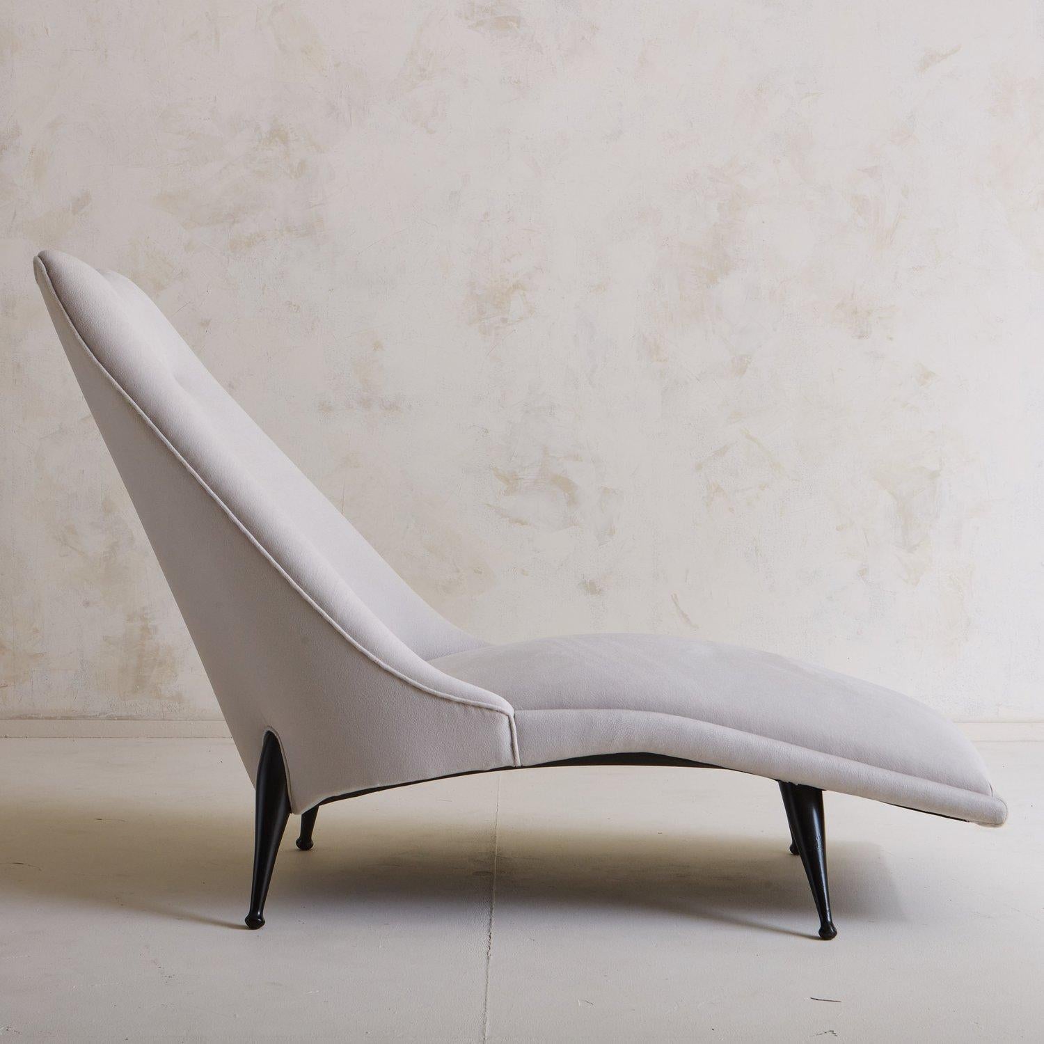 American ‘Beautiful Dreamer’ Chaise Lounge by Ben Seibel, USA 1950s For Sale