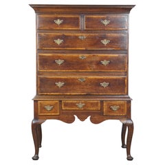 Beautiful early 18th century English oak cabinet/chest on stand/highboy