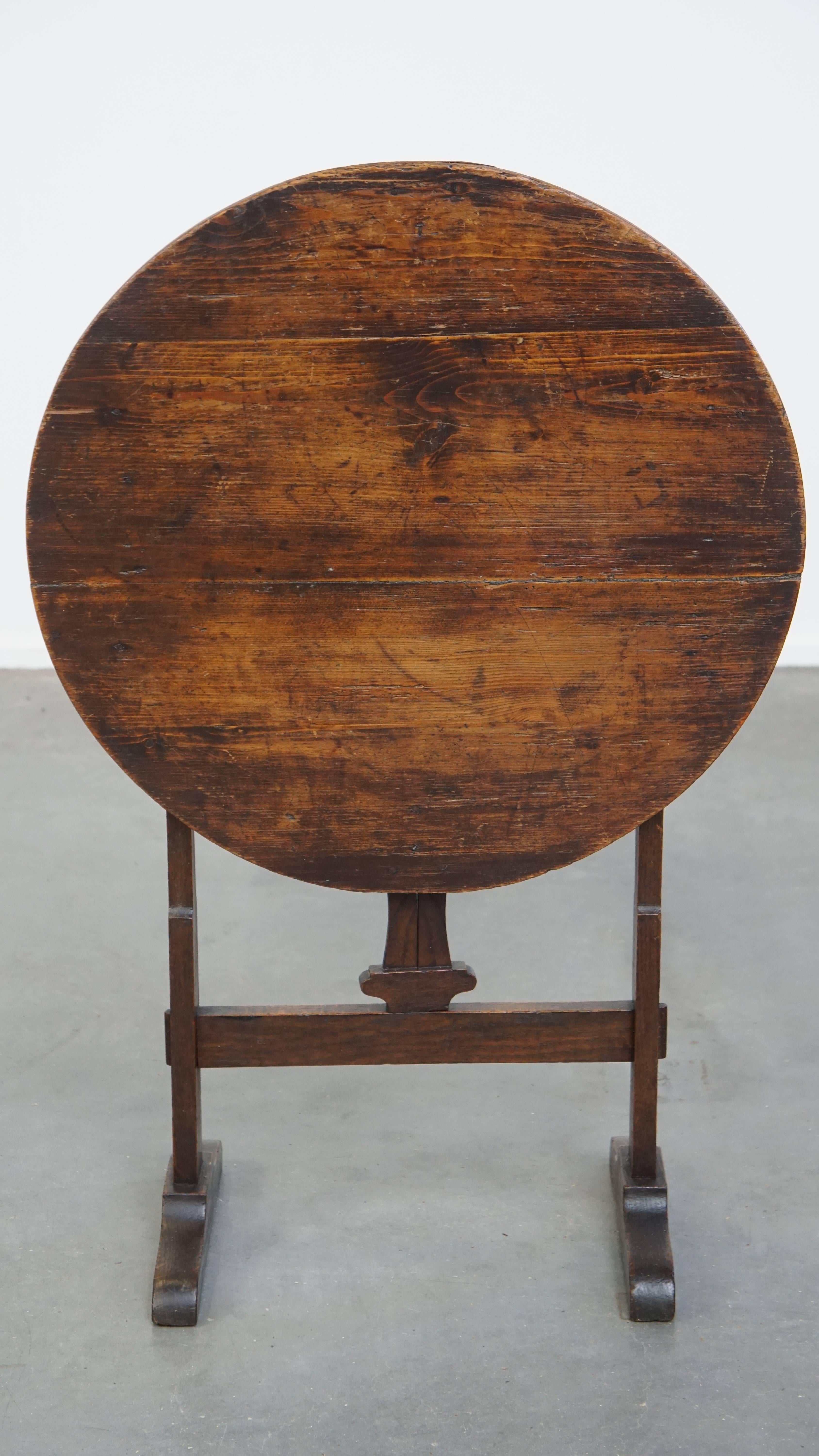Classical Roman Beautiful Early 19th-Century French Antique Wine/Folding Table For Sale