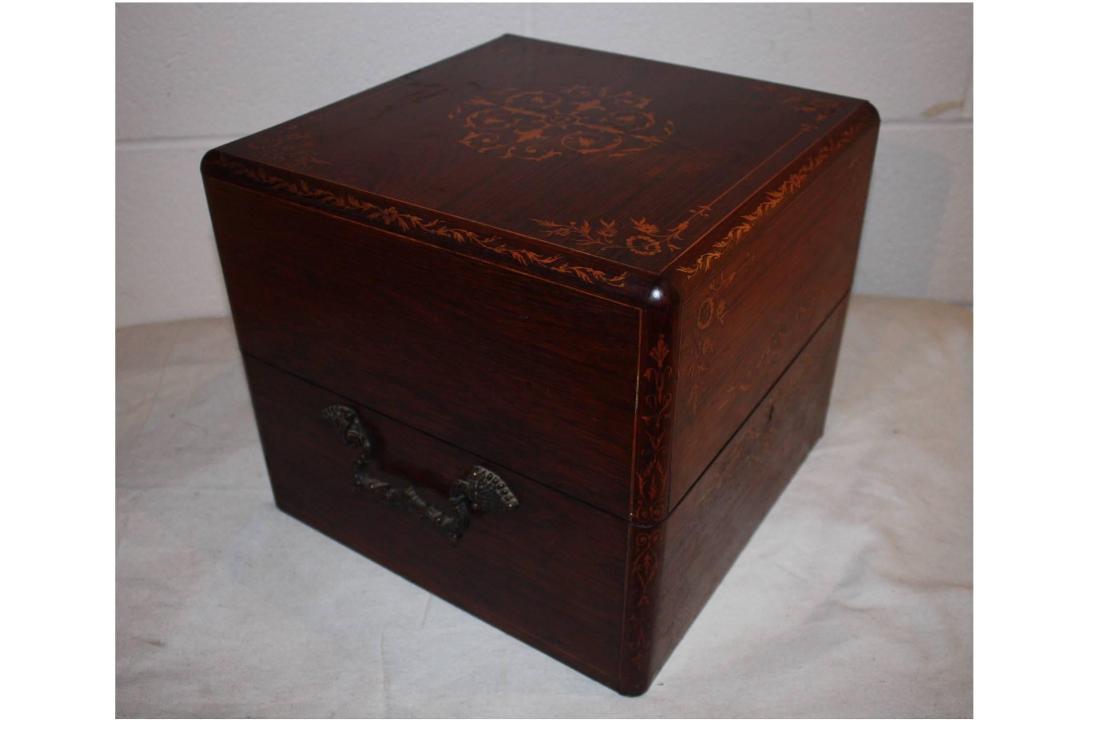 Charles X Beautiful Early 19th Century French Liqueur Box For Sale