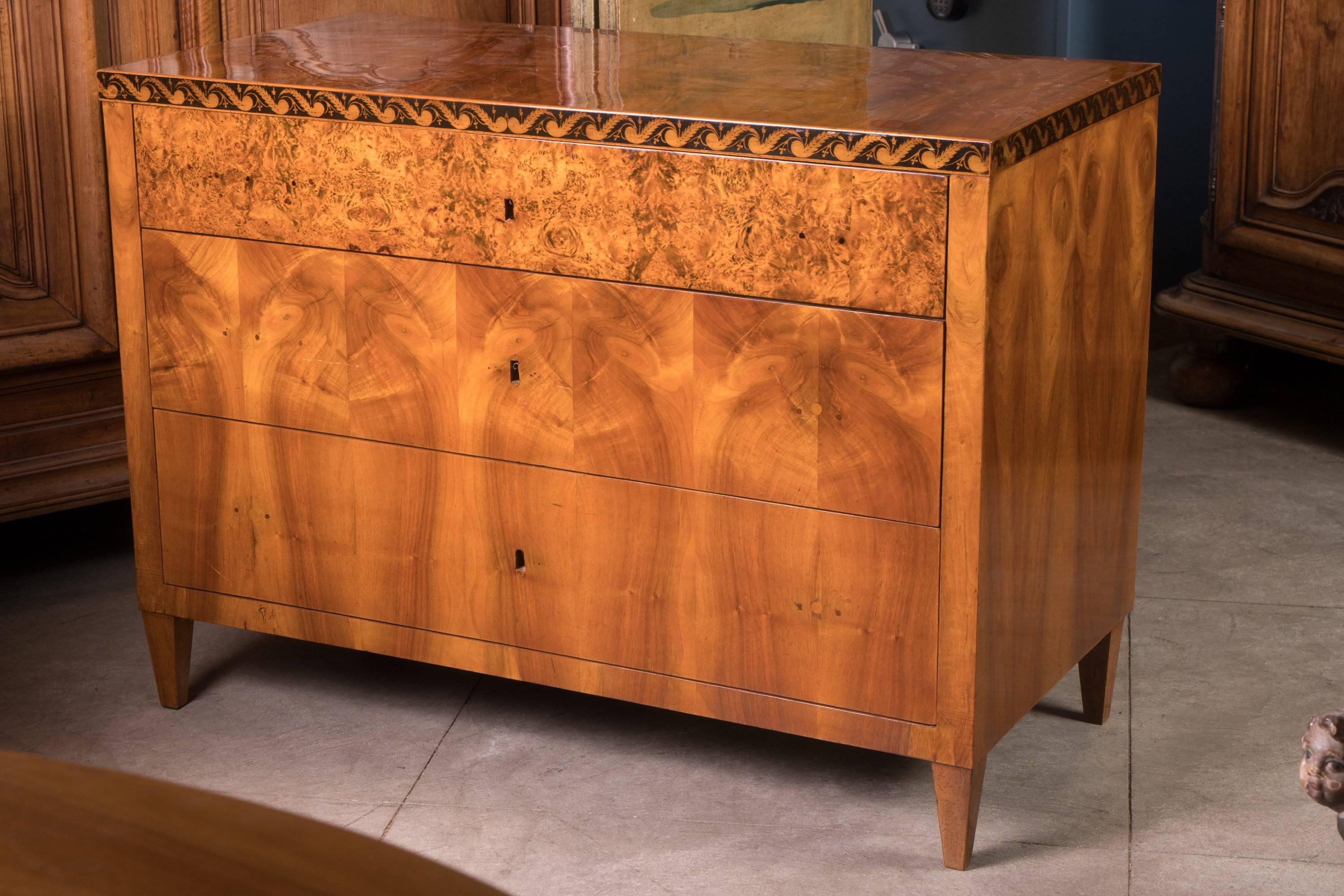 Exceptional maple and crotched maple Biedermeier commode.