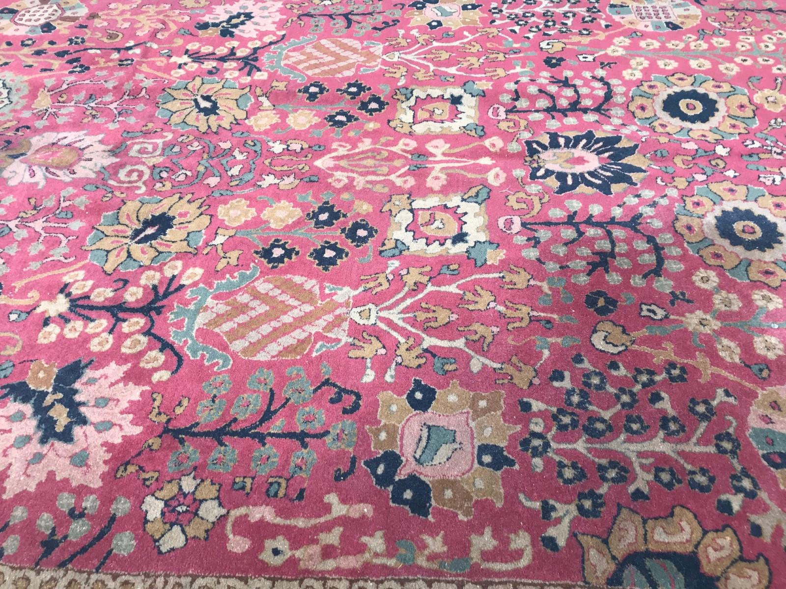 Hand-Crafted Beautiful Early 20th Century Agra Design French Janus Rug