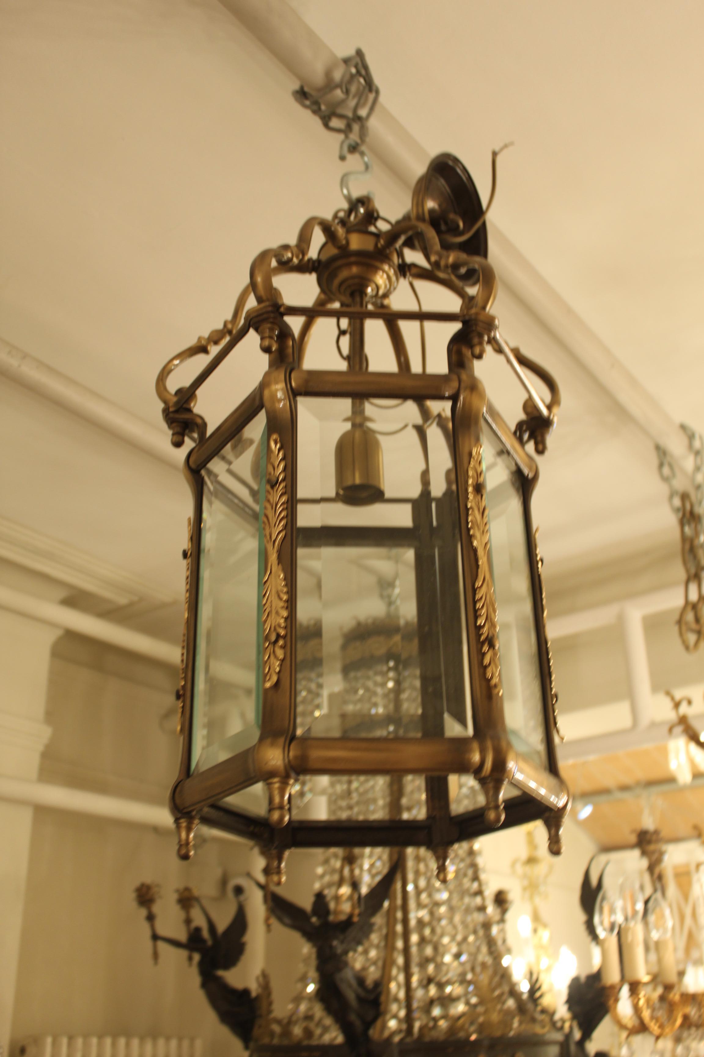 Beautiful Early 20th Century Brass Lantern In Excellent Condition For Sale In London, GB