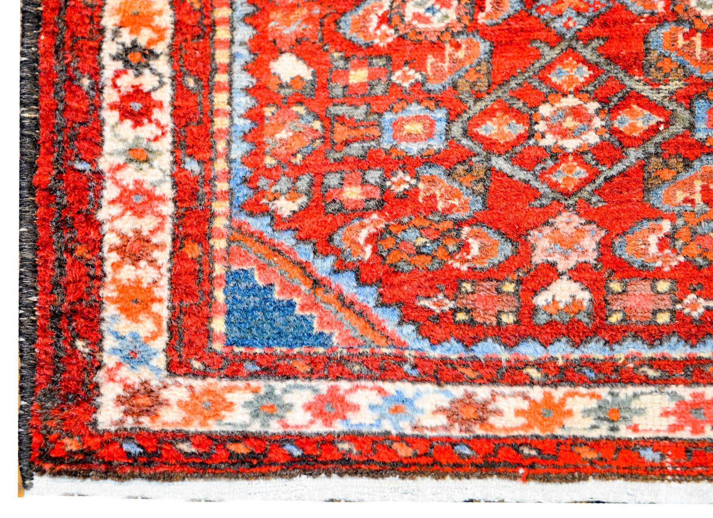 Beautiful Early 20th Century Dargazin Herati Runner In Good Condition For Sale In Chicago, IL