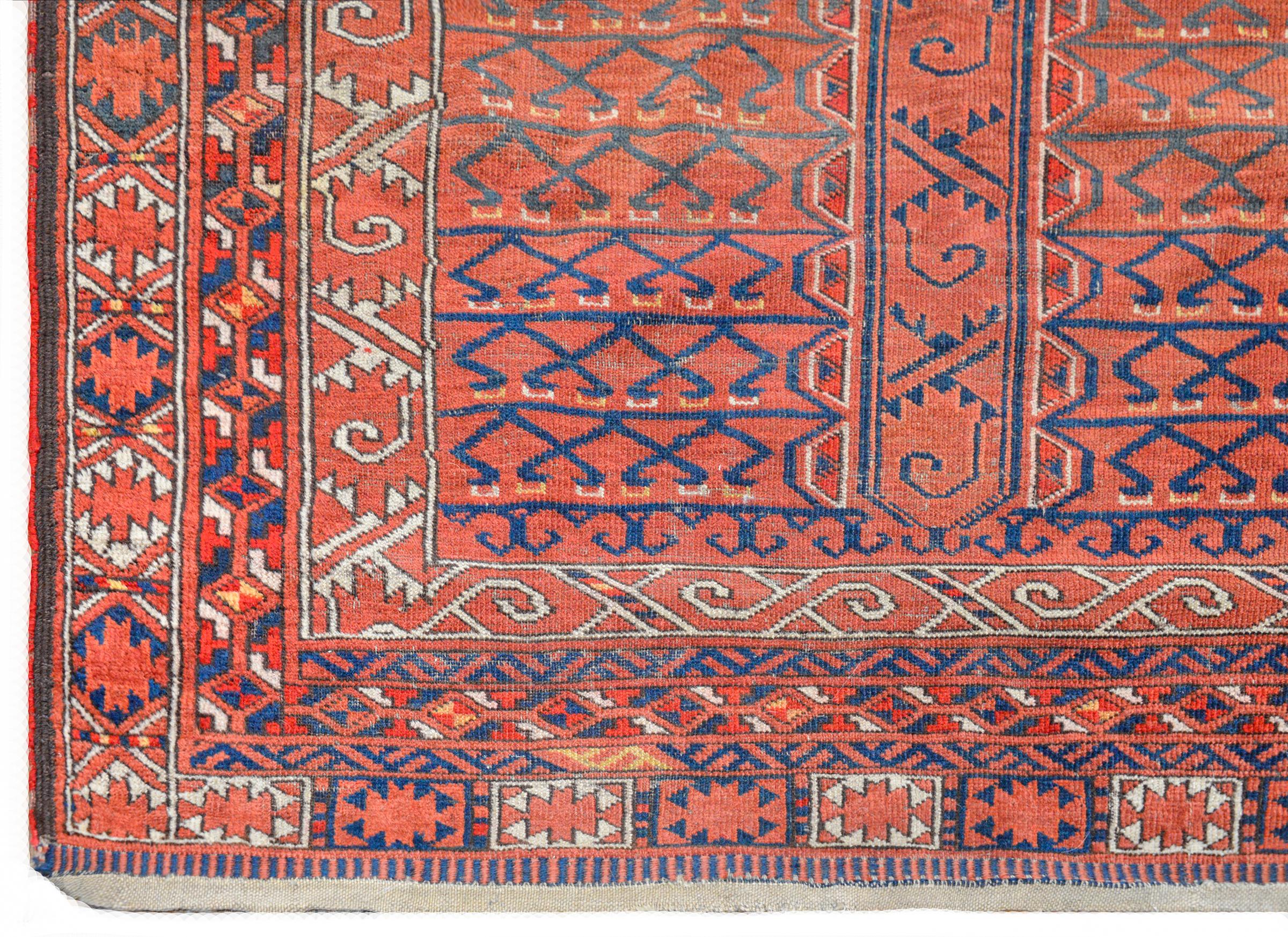 Beautiful Early 20th Century Ersari Turkman rug For Sale 2