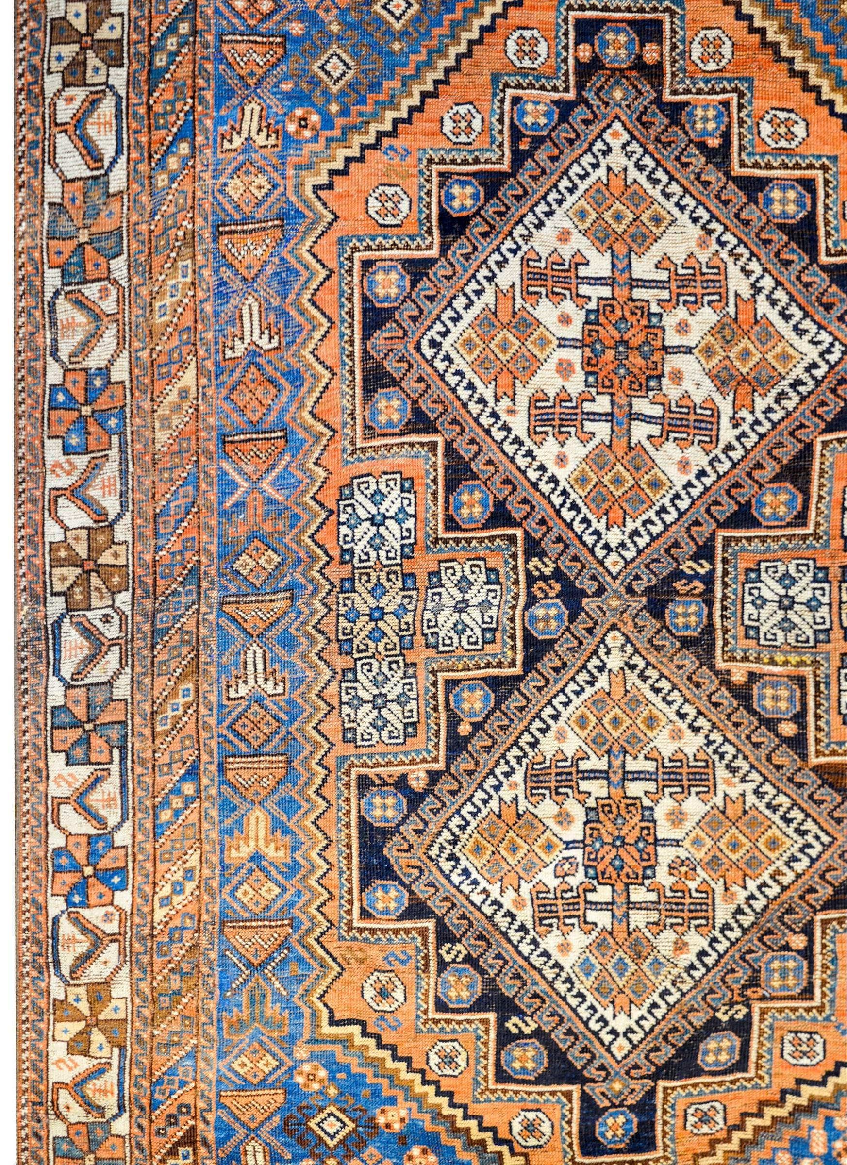 Persian Beautiful Early 20th Century Ghashgaei Rug