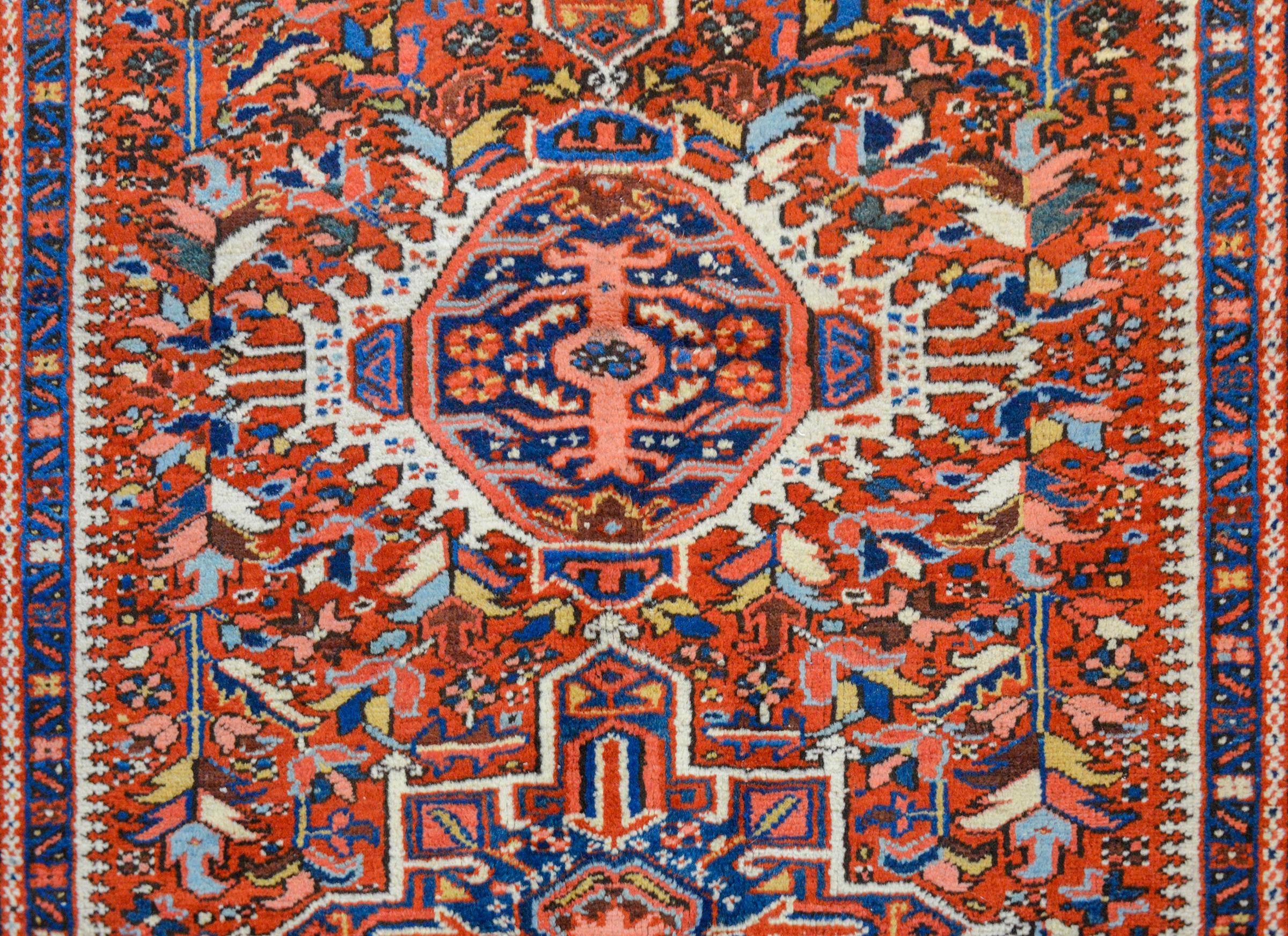 Beautiful Early 20th Century Karajeh Rug In Good Condition For Sale In Chicago, IL