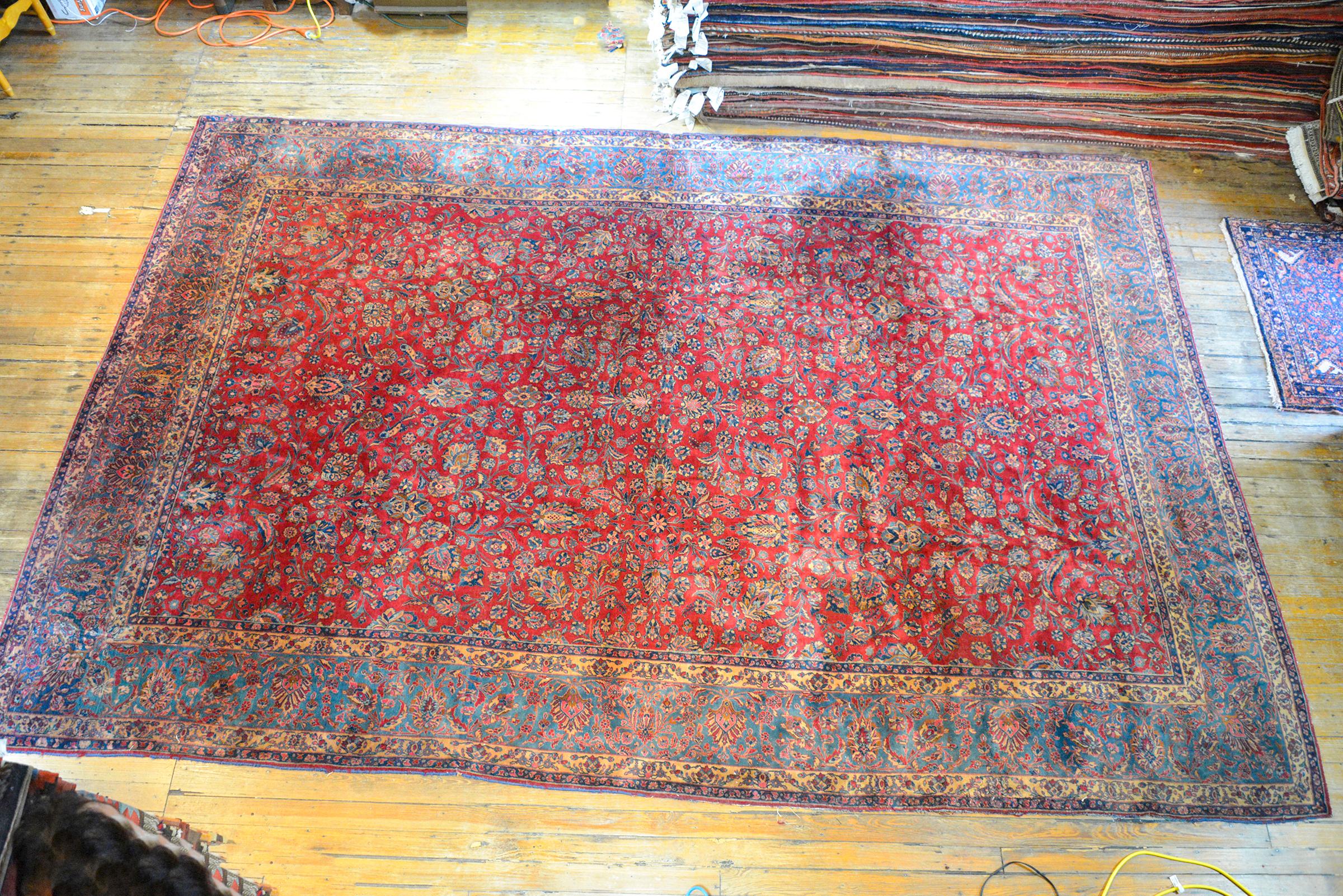 Beautiful Early 20th Century Kashan Rug For Sale 5