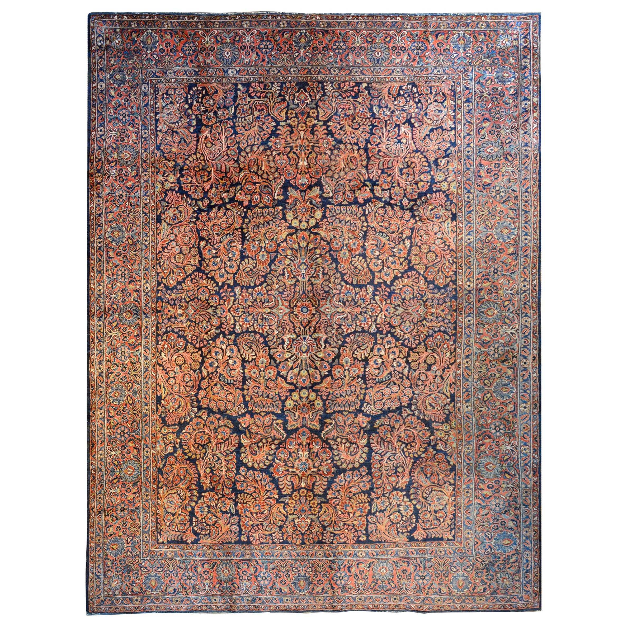 Beautiful Early 20th Century Sarouk Rug For Sale