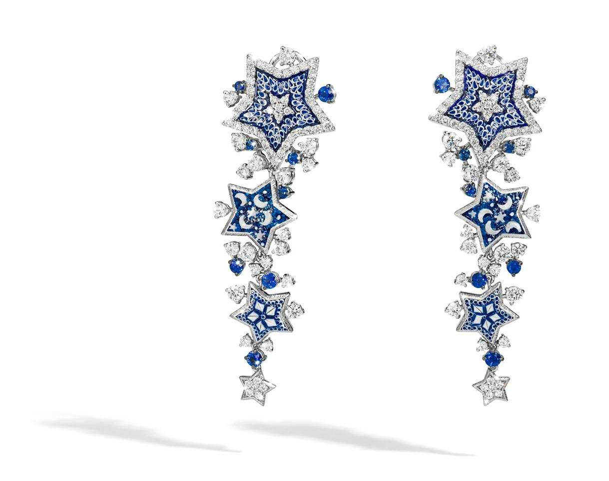 Brilliant Cut Stylish Earrings White Gold White Diamonds Blue Sapphires Decorated MicroMosaic For Sale