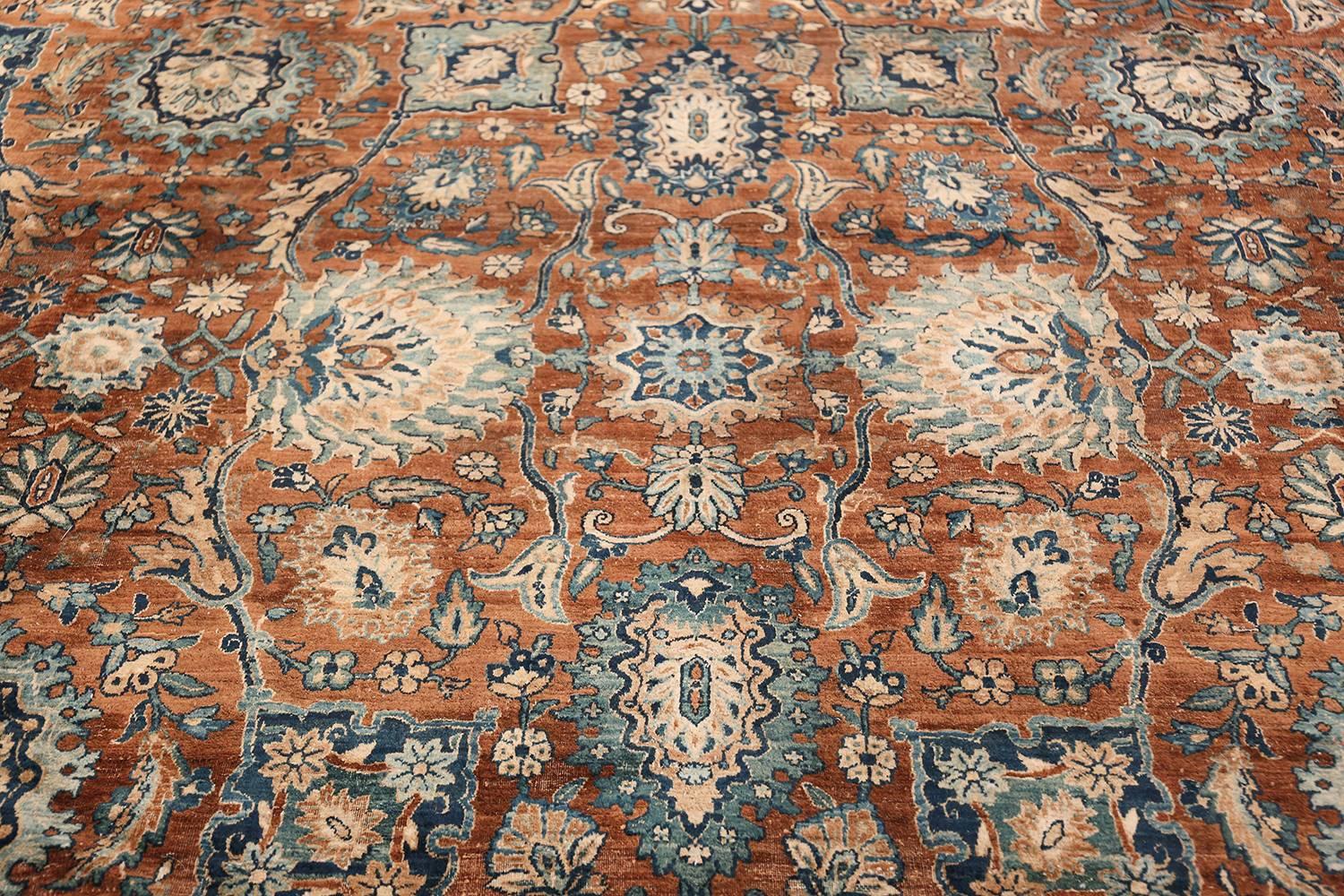 Beautiful Earth-Tone Oversized Antique Persian Kerman Carpet In Excellent Condition In New York, NY