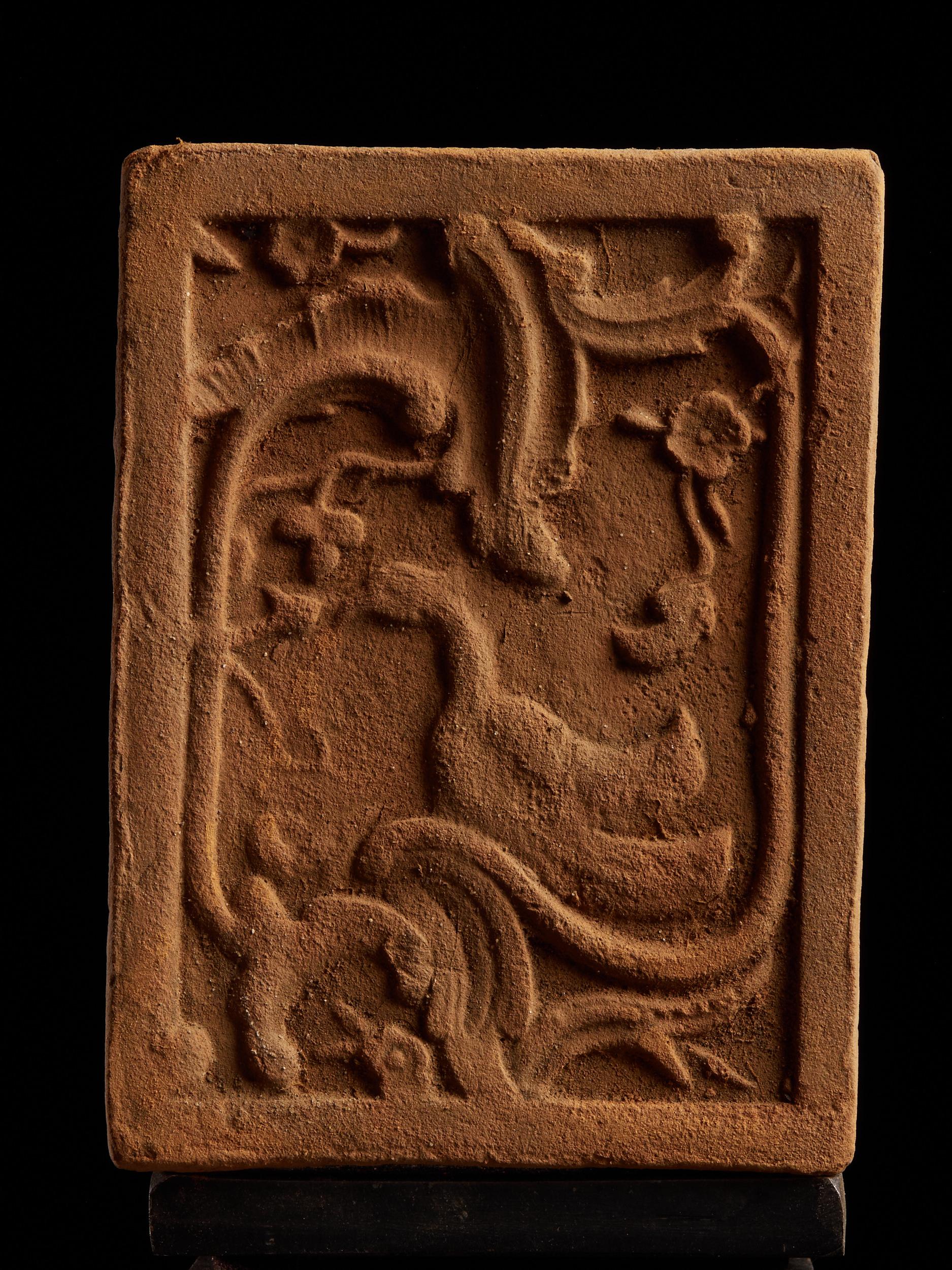 Magnifique carrelage en faïence à motifs floraux avec un oiseau en vente 8