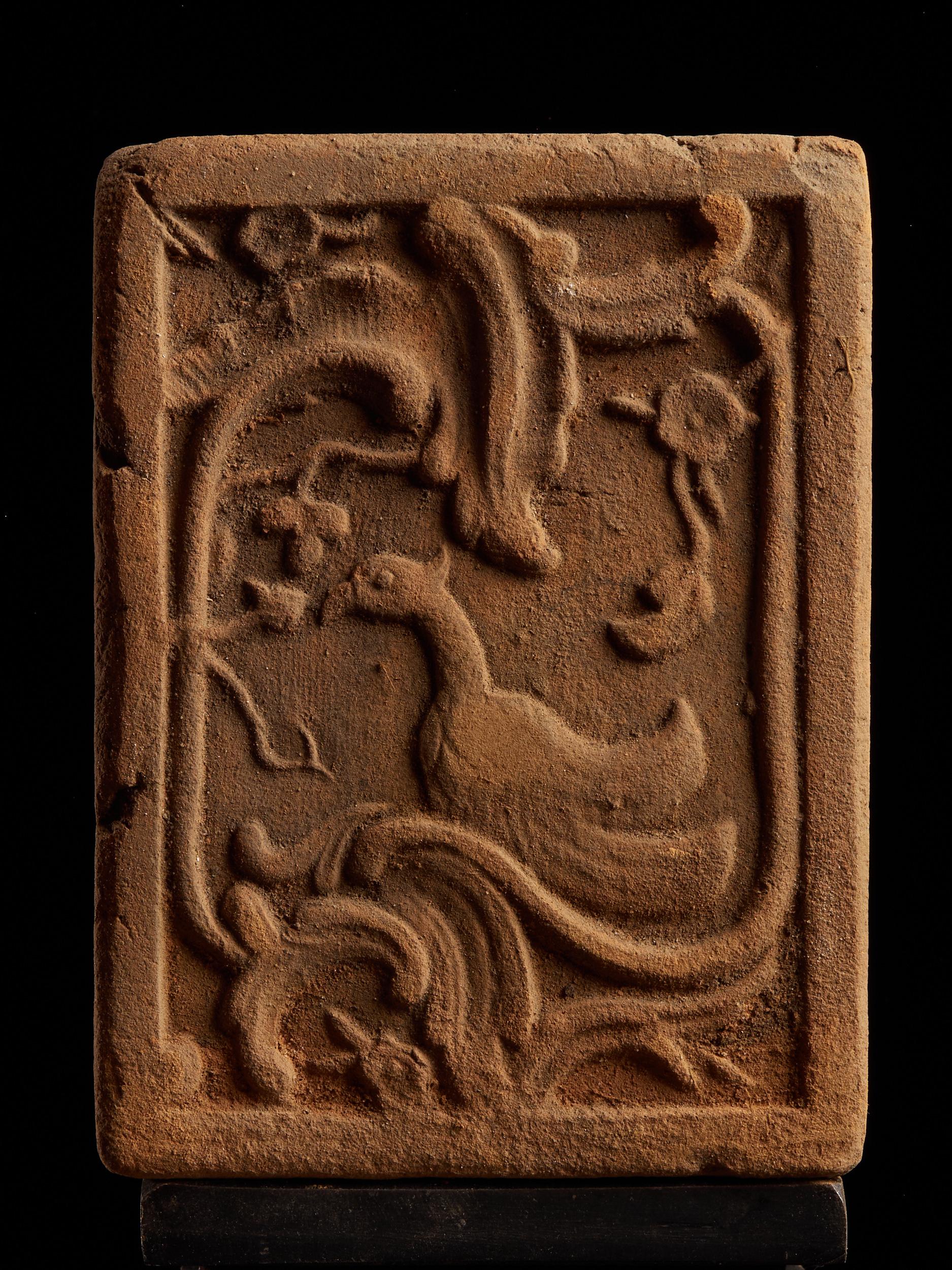 Magnifique carrelage en faïence à motifs floraux avec un oiseau en vente 2