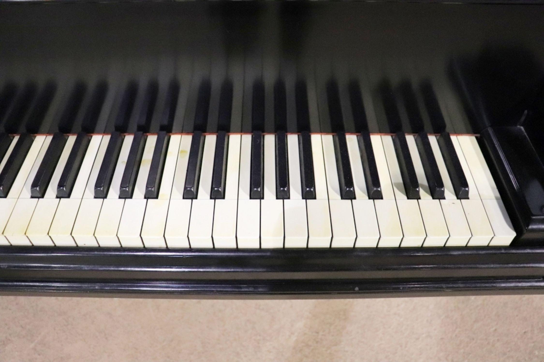 Beautiful Ebonized Steinway Model M Retouched Case Circa 1910 7