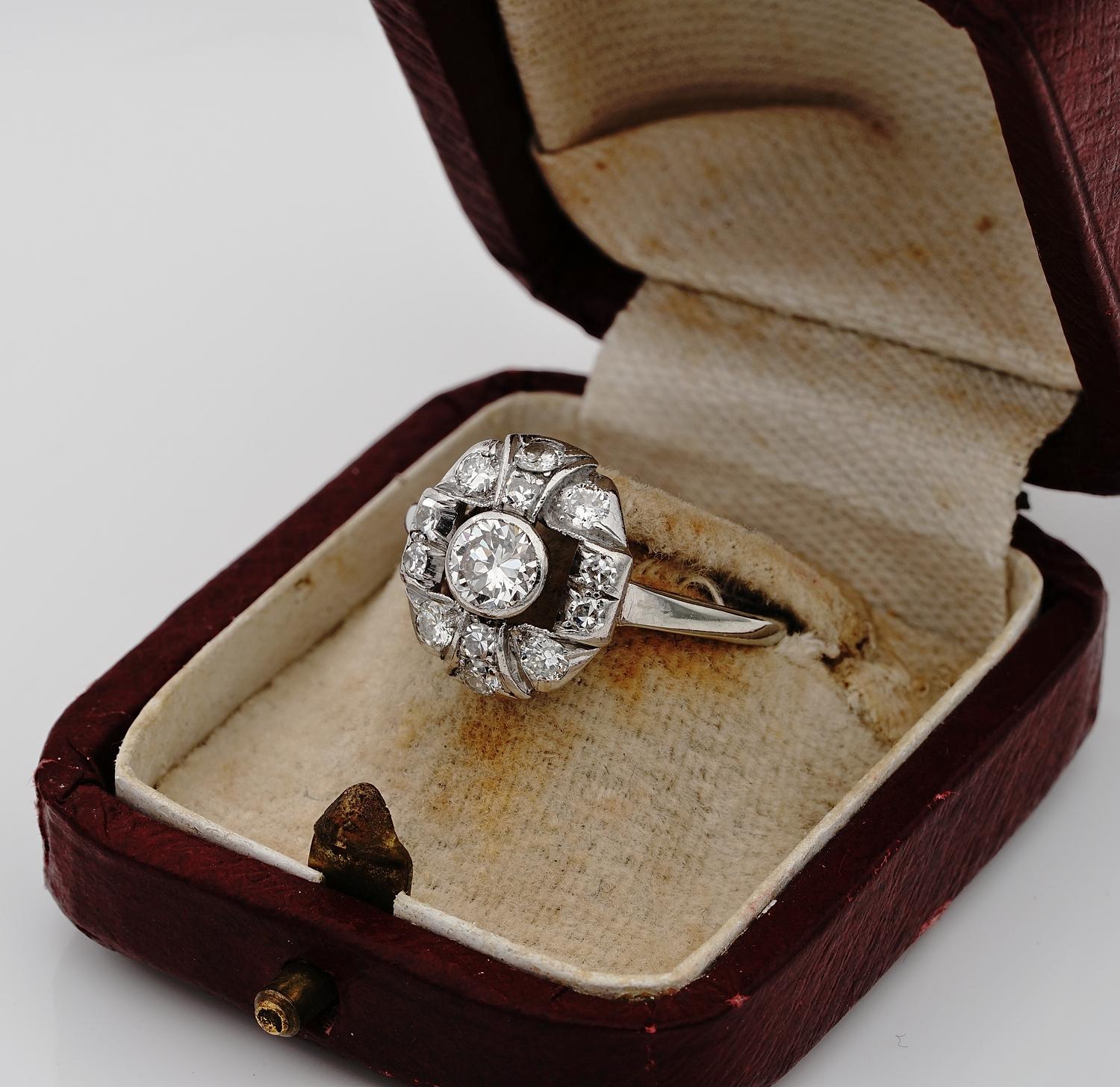 Beautiful Edwardian .95 Carat G/H VVS Diamond Platinum Rare Ring For Sale 1