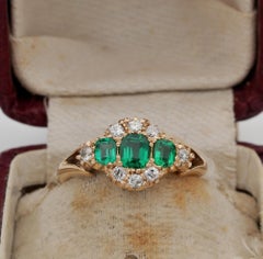 Beautiful Edwardian English Colombian Emerald Diamond Ring