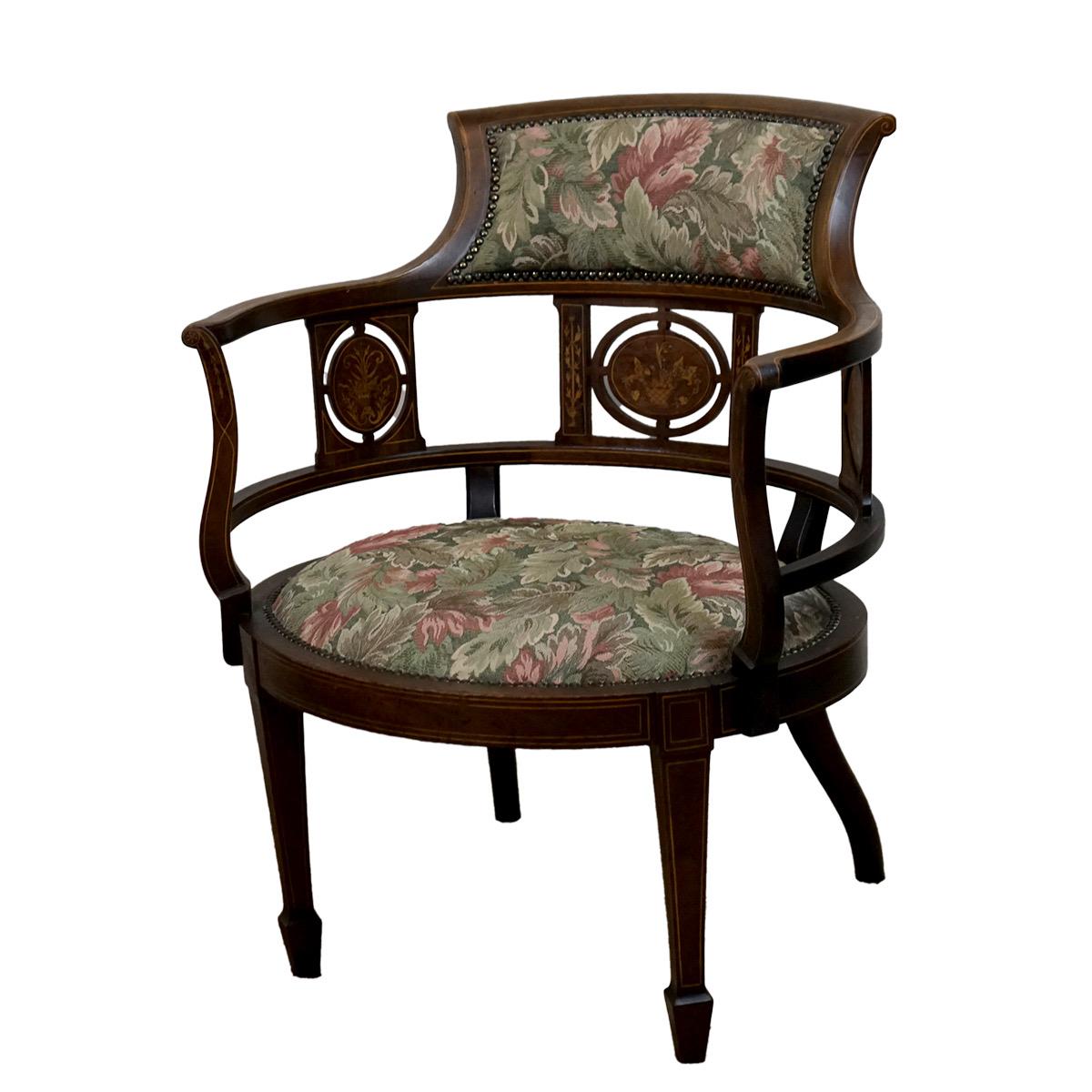 Fine quality and attractive, Edwardian  chair having inlaid upstand to back rail, inlaid supports, fully upholstered seat, standing on turned tapering and inlaid legs. c1900
Don't hesitate to contact me if you have any questions.

Please have a