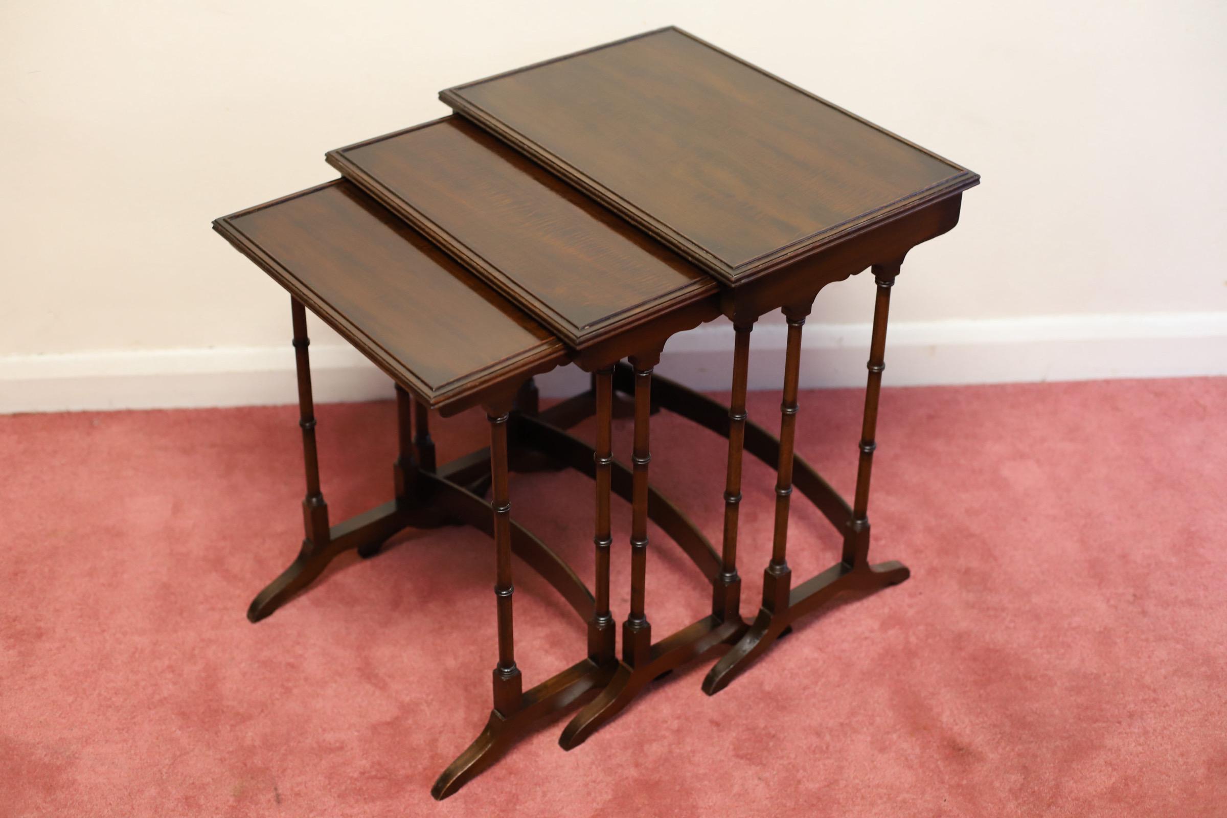 Beautiful Edwardian Nest of Three Tables For Sale 6