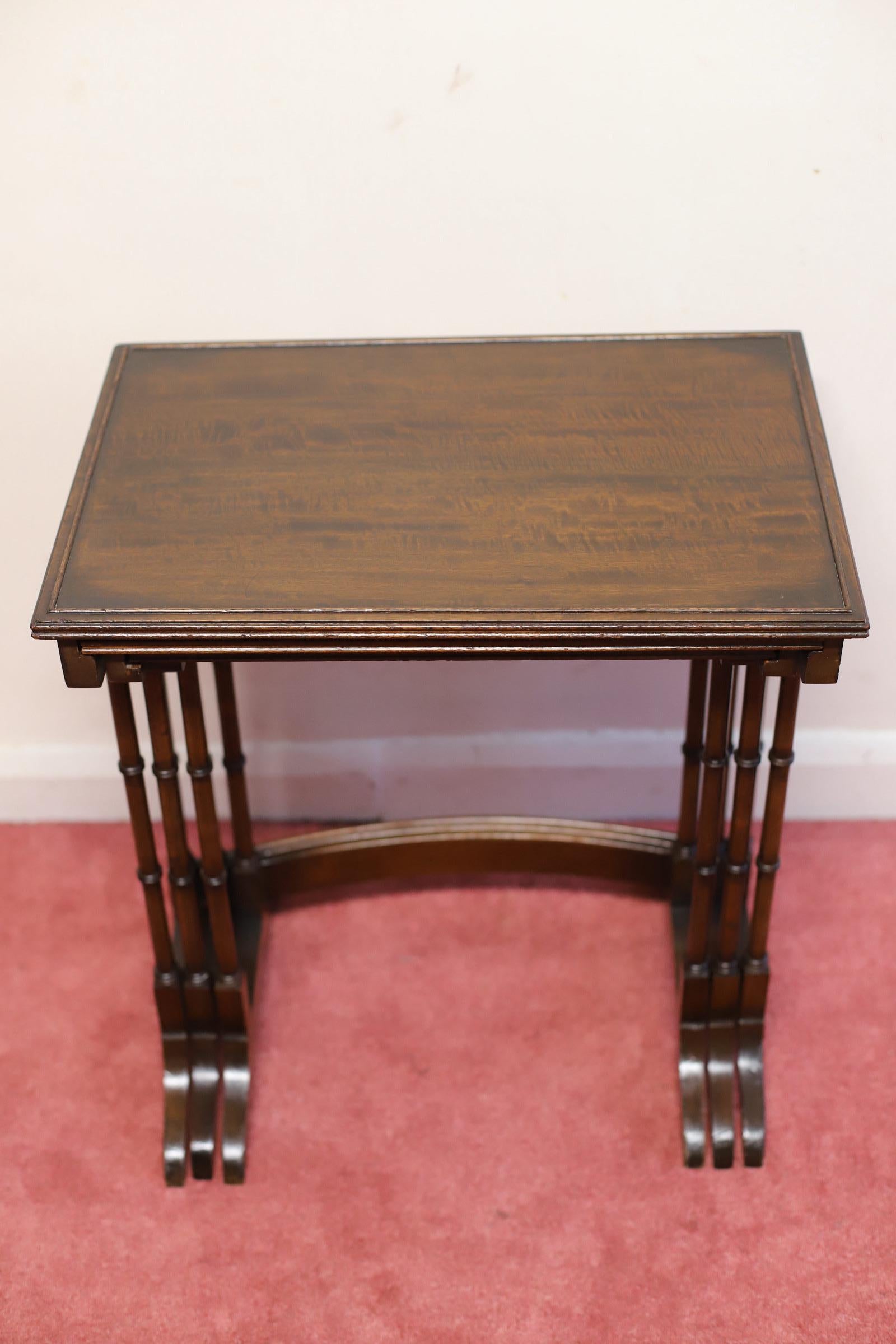 British Beautiful Edwardian Nest of Three Tables For Sale
