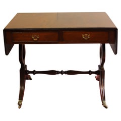Beautiful Edwardian Oak  Drop-leaf Sofa Table