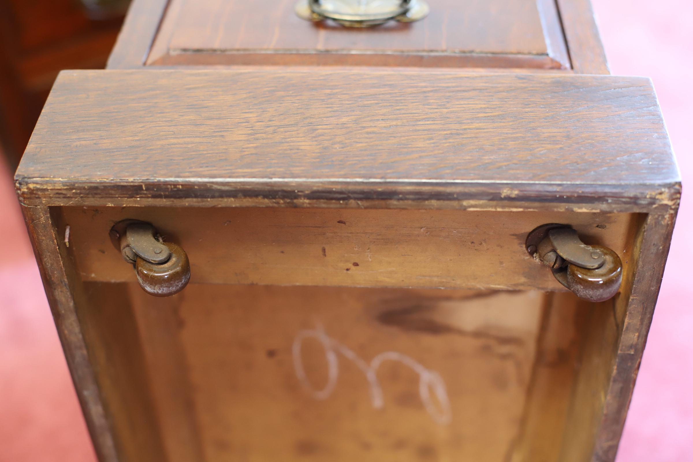 Beautiful Edwardian Oak Twin Pedestal Desk 14