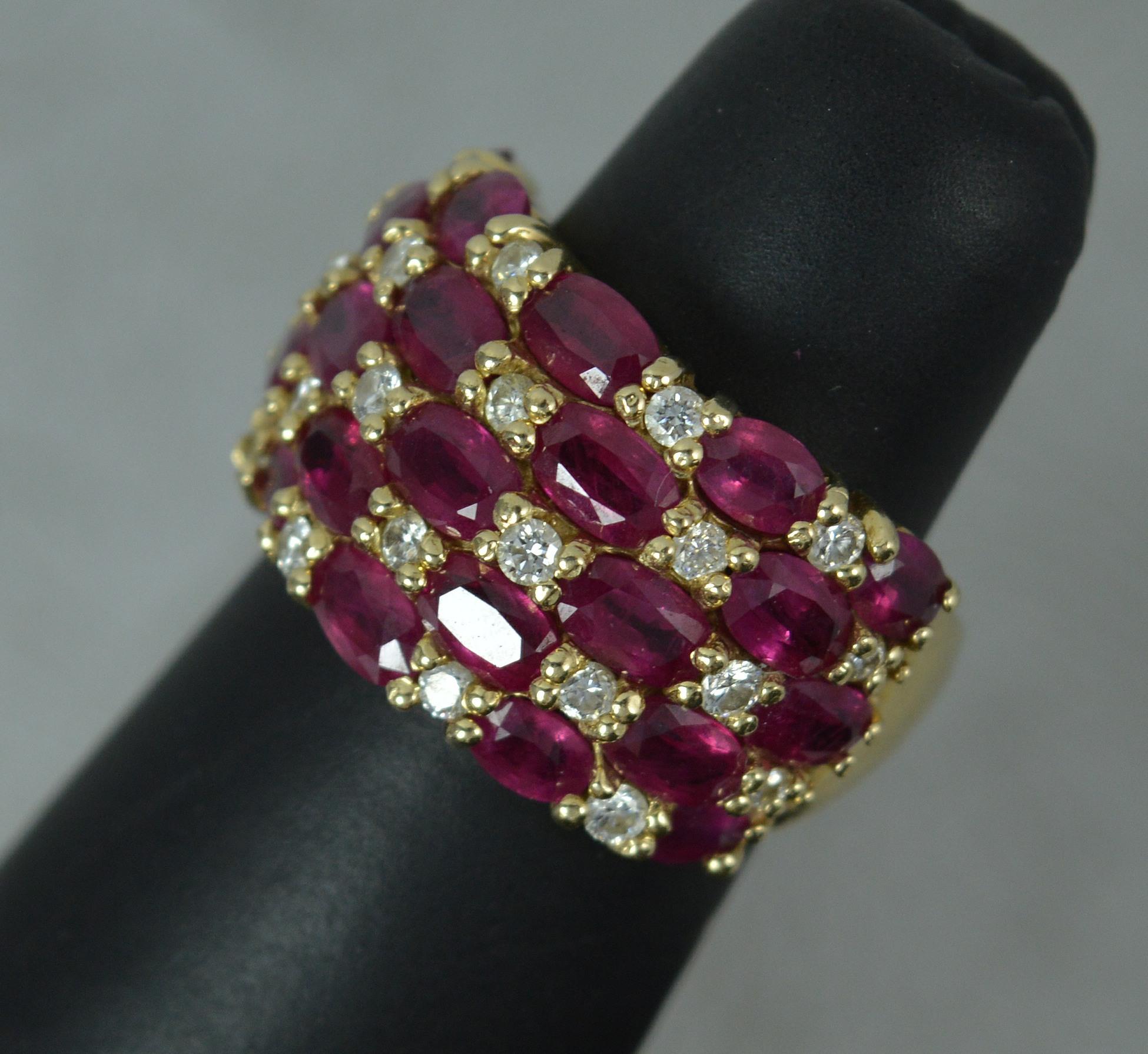 Beautiful EFFY 14ct Gold Ruby and Diamond Cluster Ring 5