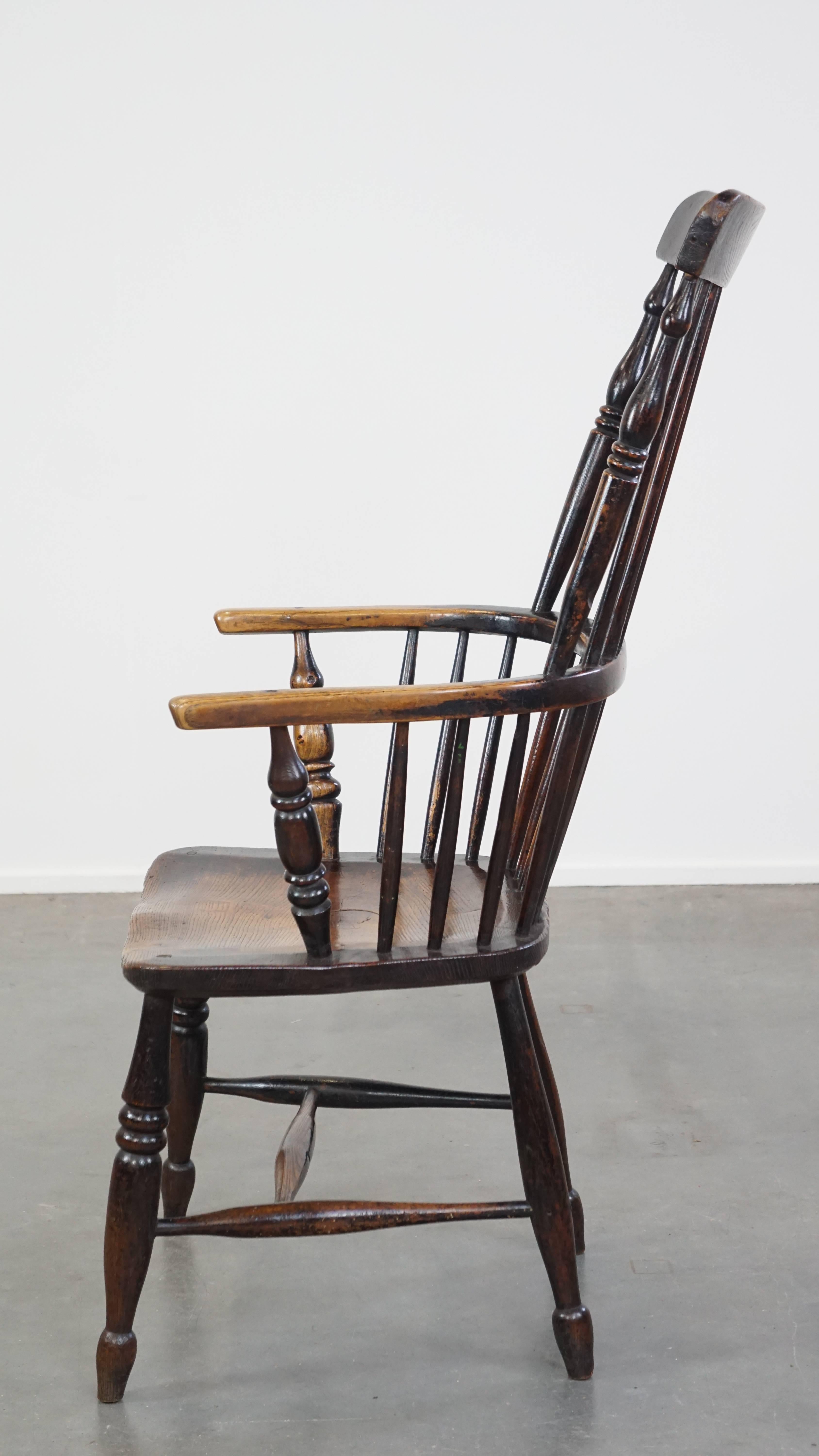 Beautiful, Elegant Antique Wooden Spindle Windsor Chair In Good Condition For Sale In Harderwijk, NL