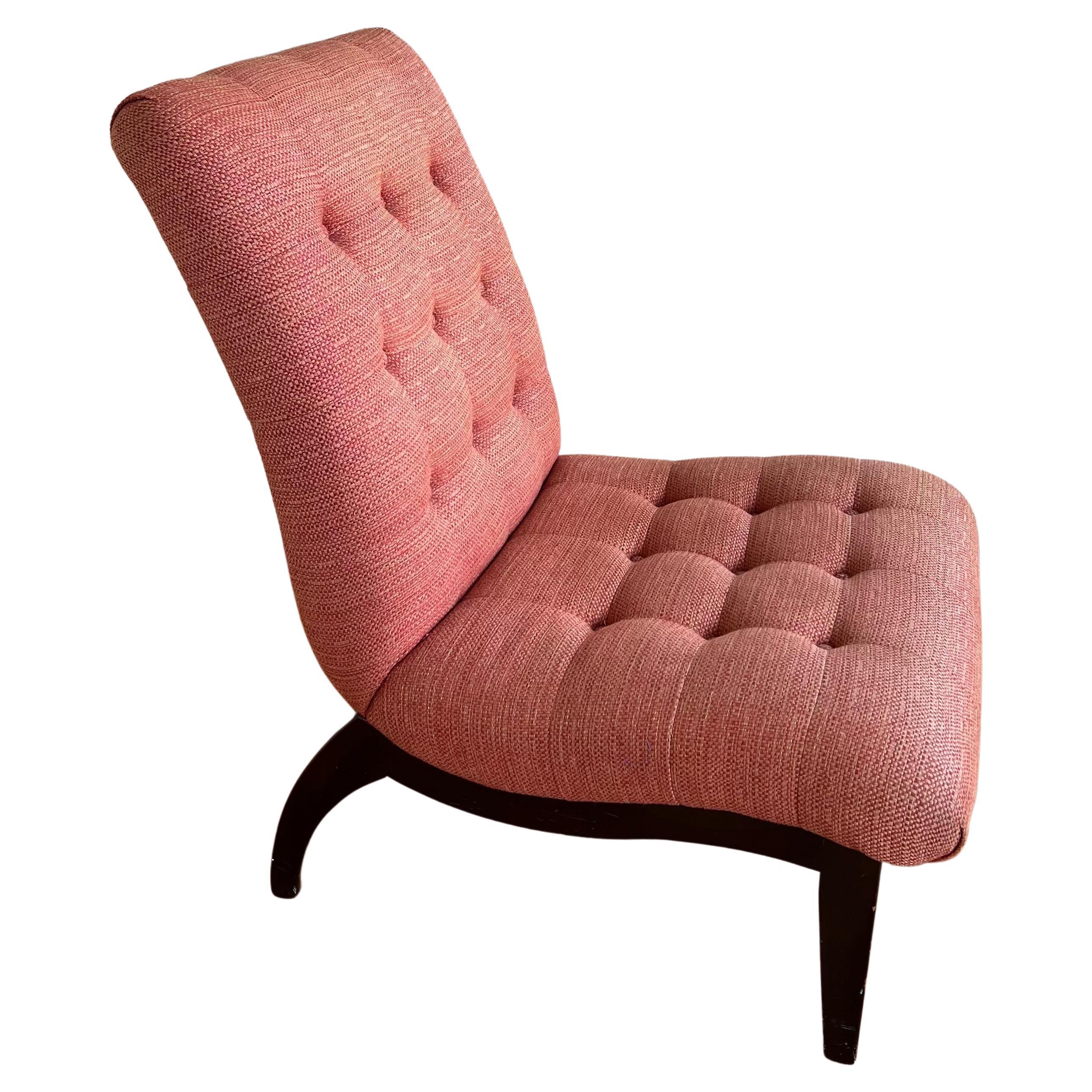 Magnifique et élégante chaise pantoufle simple rembourrée de Robert Allen 