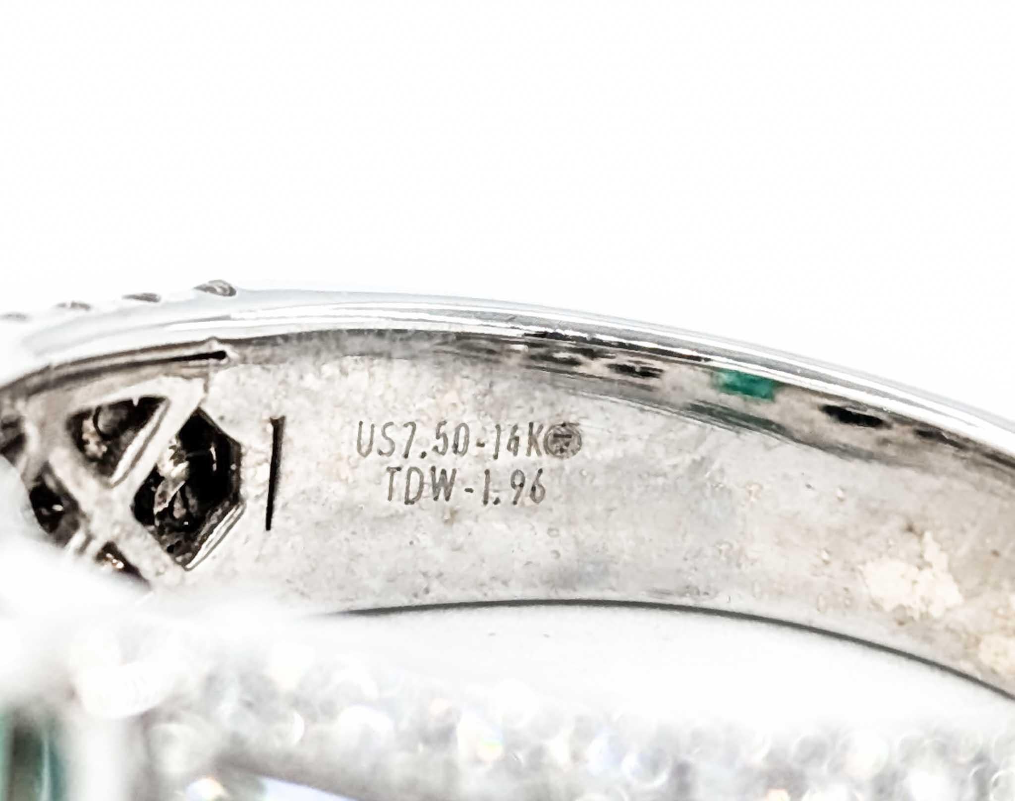 Magnifique bague en or blanc 14k avec émeraudes et diamants en vente 4