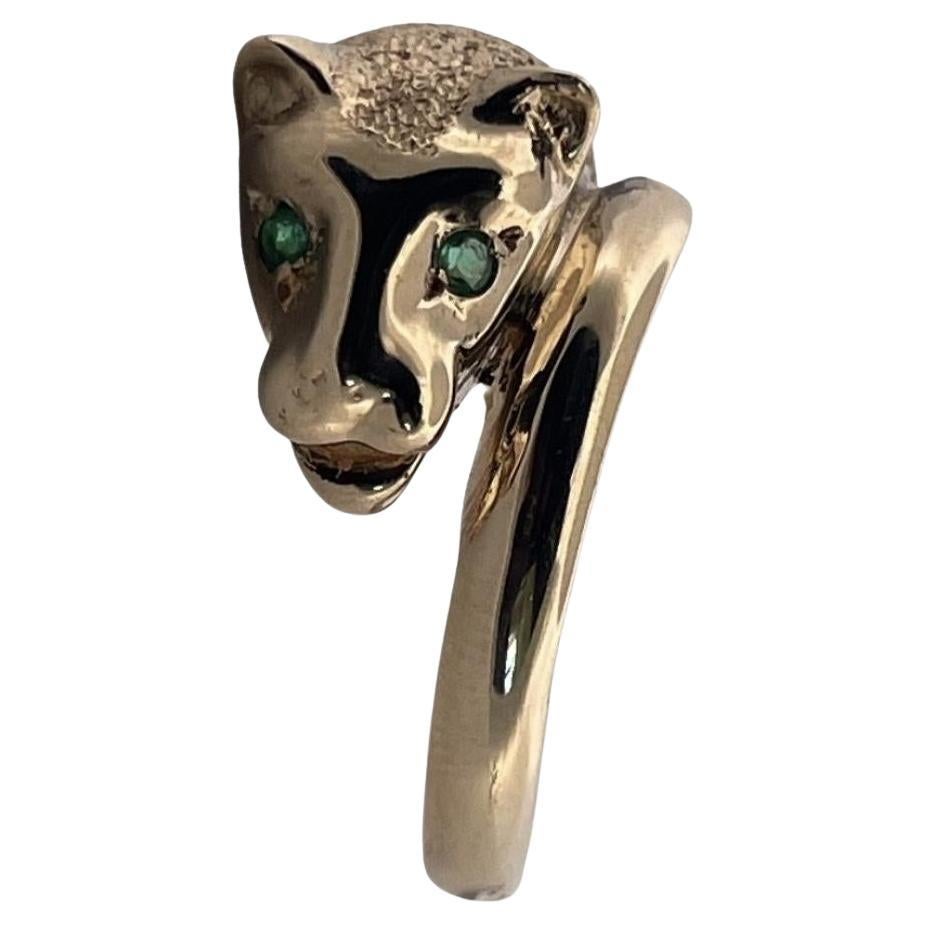 Beautiful Emerald Eyes Cheetah 14K Solid Yellow Gold Beverly Hill Ring For Sale