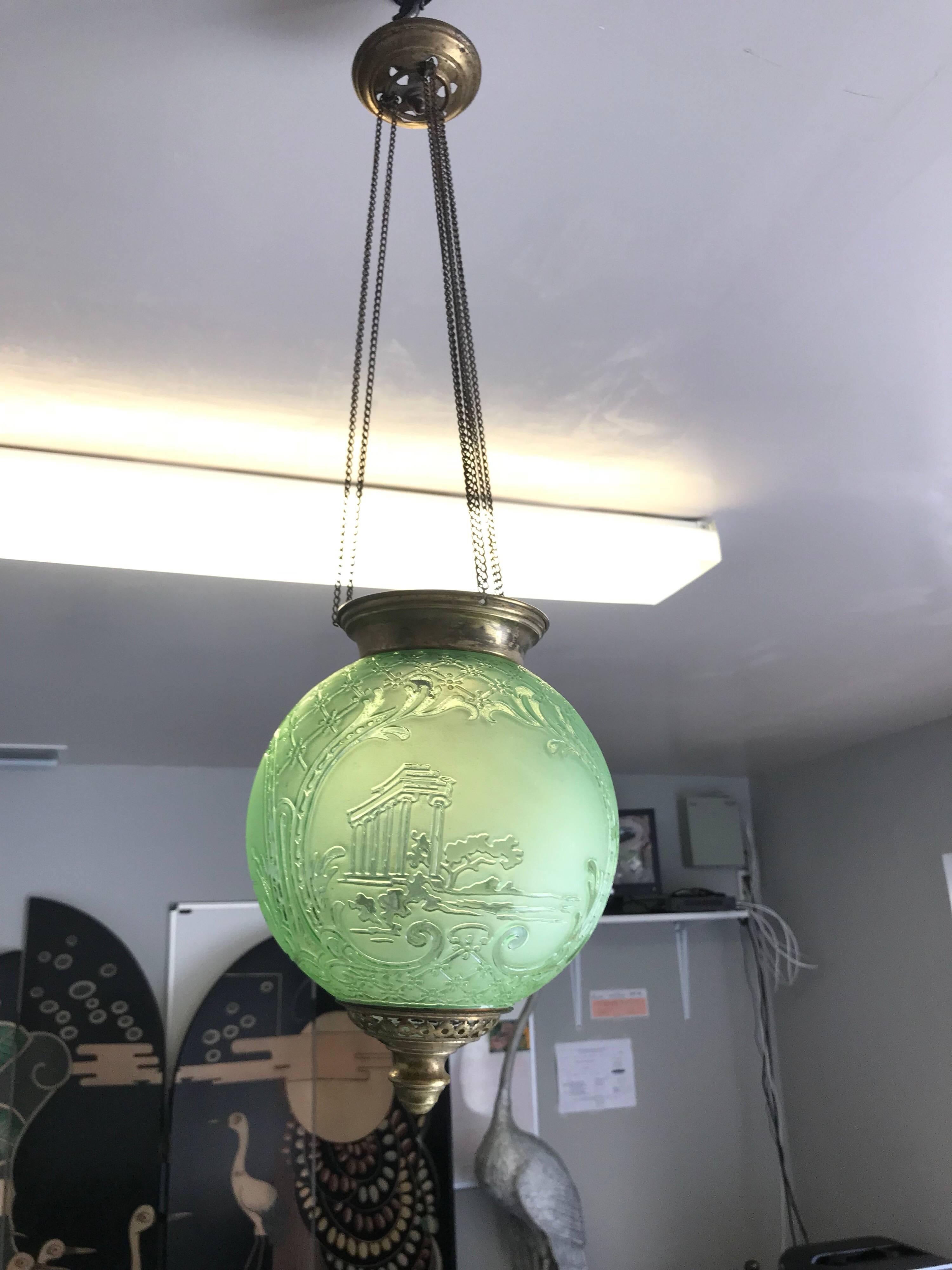 Beautiful Emerald Green Oil Lantern or Pendant ''Baccarat'', circa 1890s 11