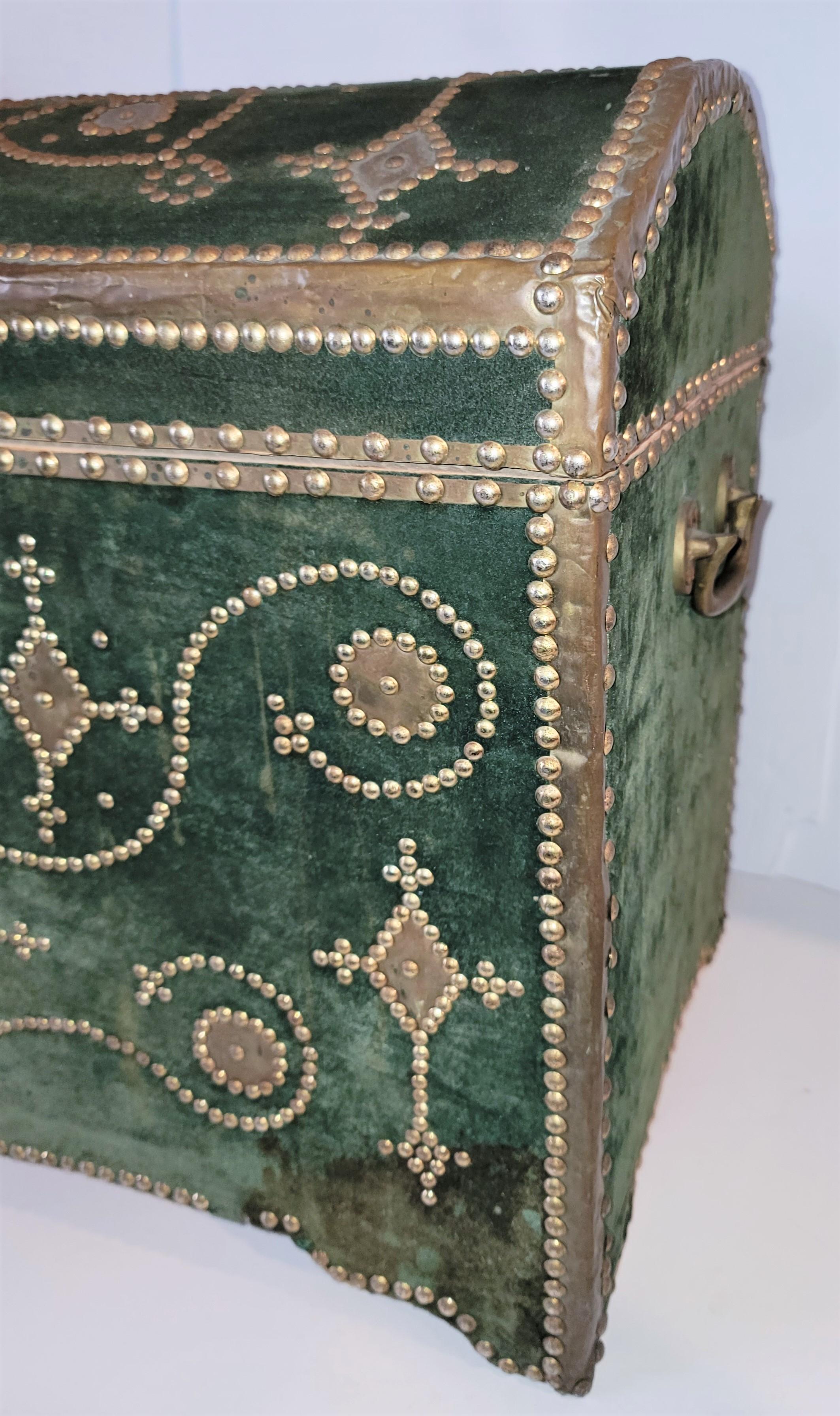 Hand-Crafted Beautiful Emerald Green Velvet Dome Top Trunk