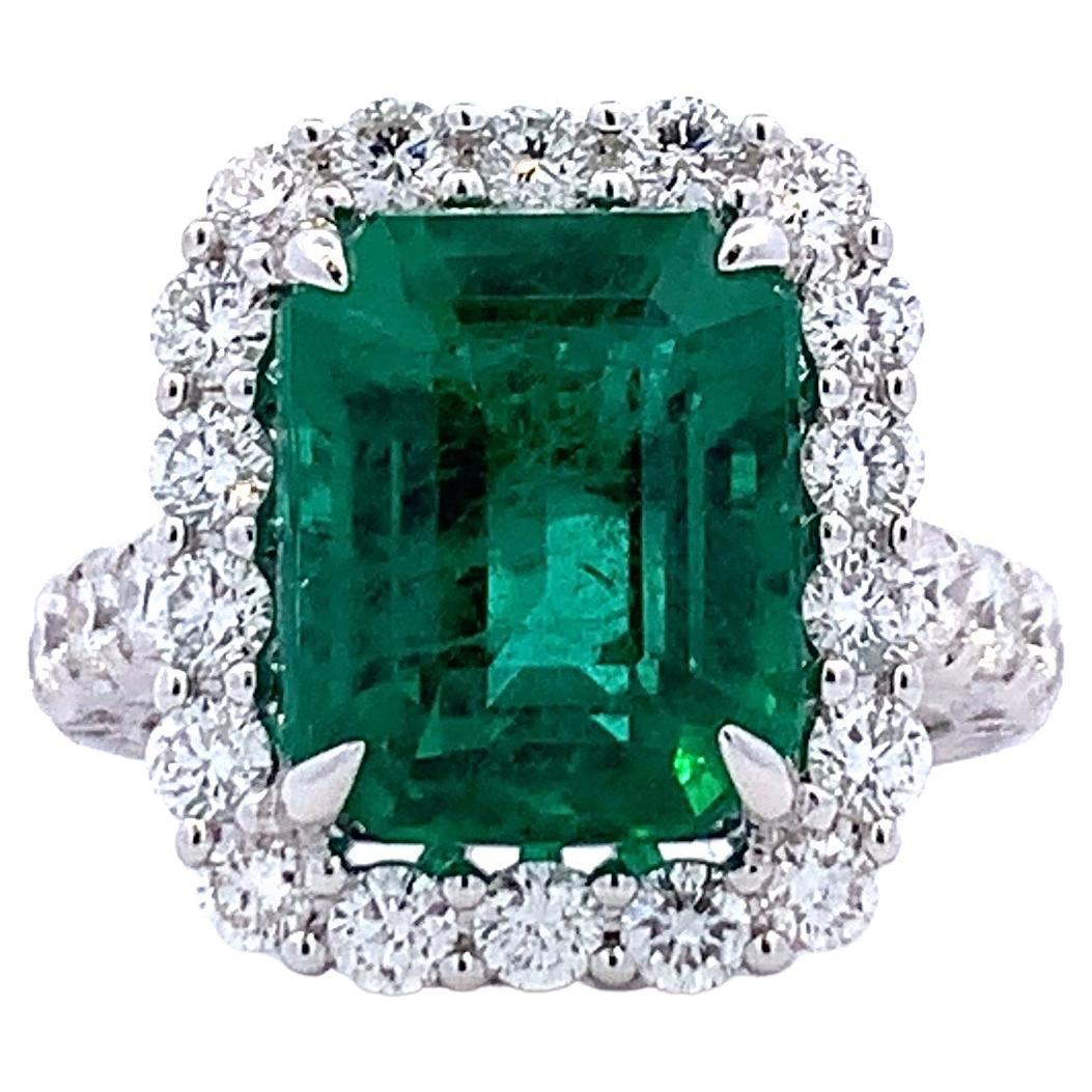 Beautiful Emerald Halo Ring, '7.47ct'
