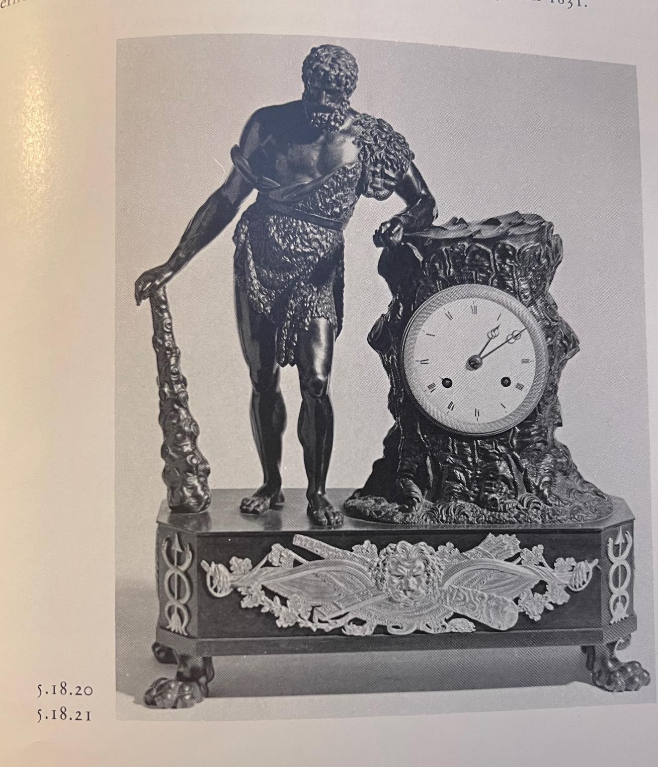 Schöne Empire-Uhr aus Goldbronze und patinierter Bronze im Angebot 6