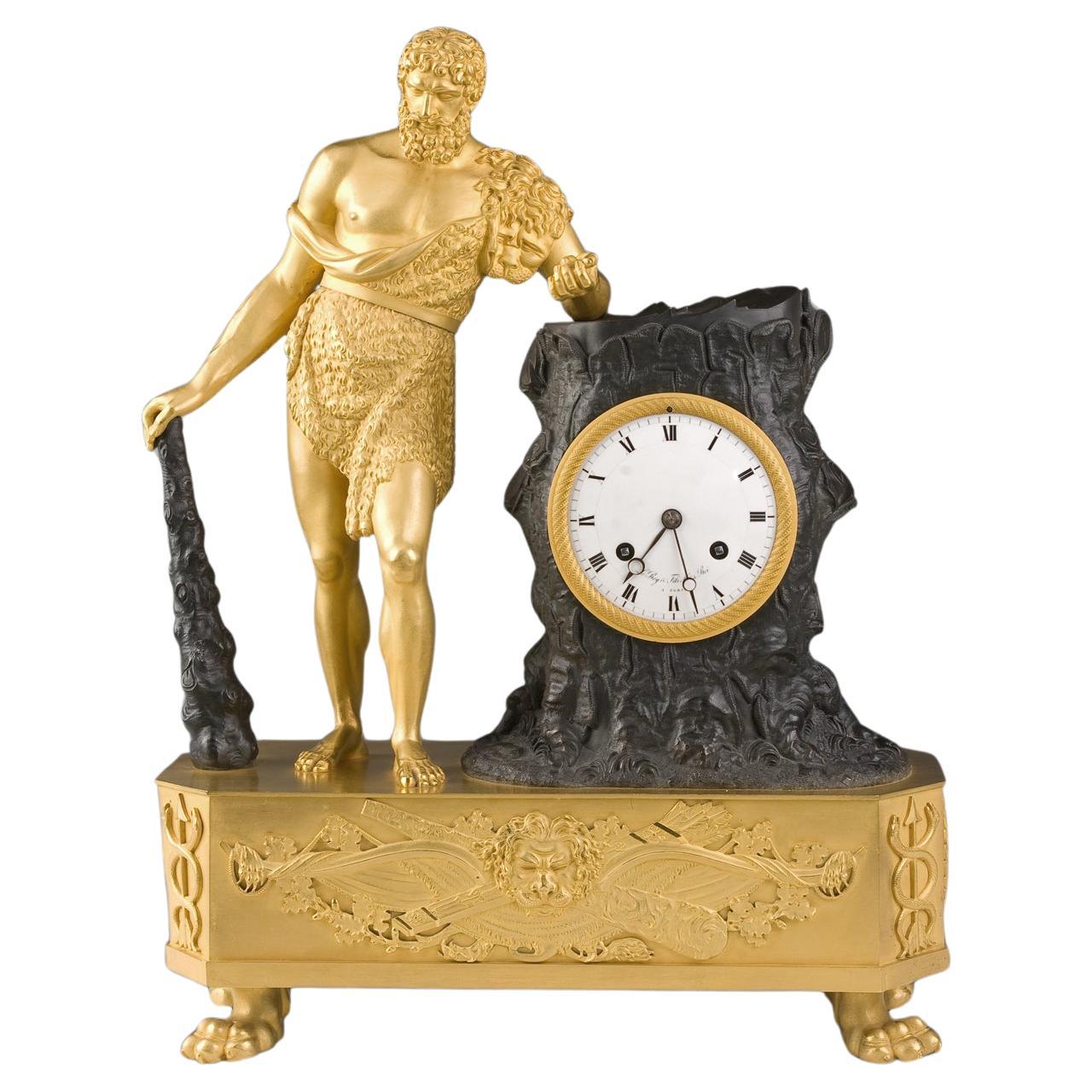 Beautiful Empire clock in ormolu and patinated bronze For Sale