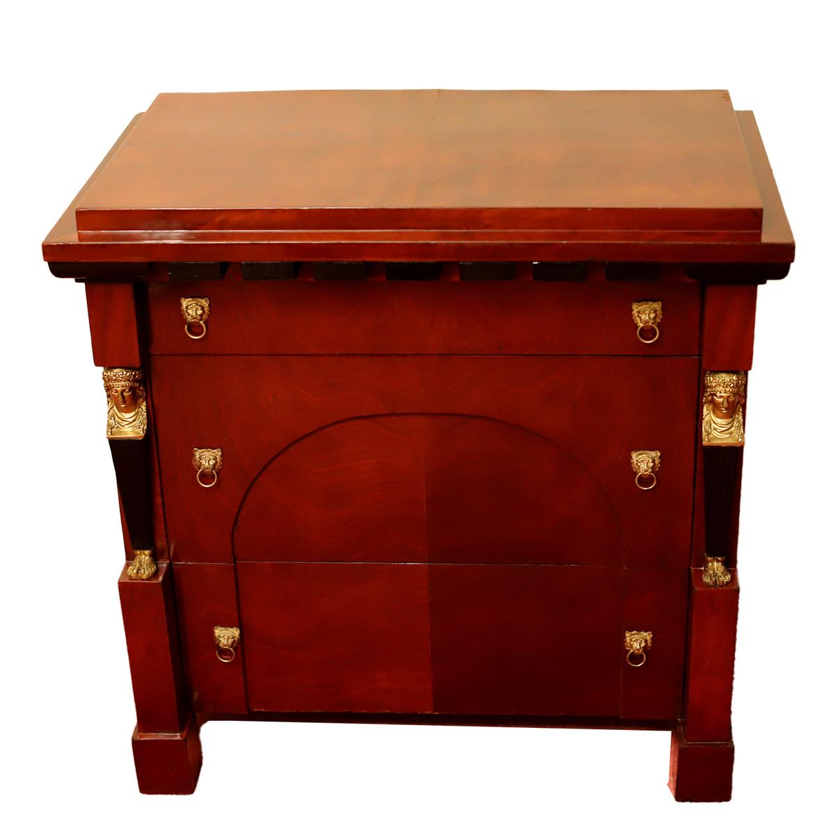 Beautiful Empire Style Chest of Drawers For Sale 6