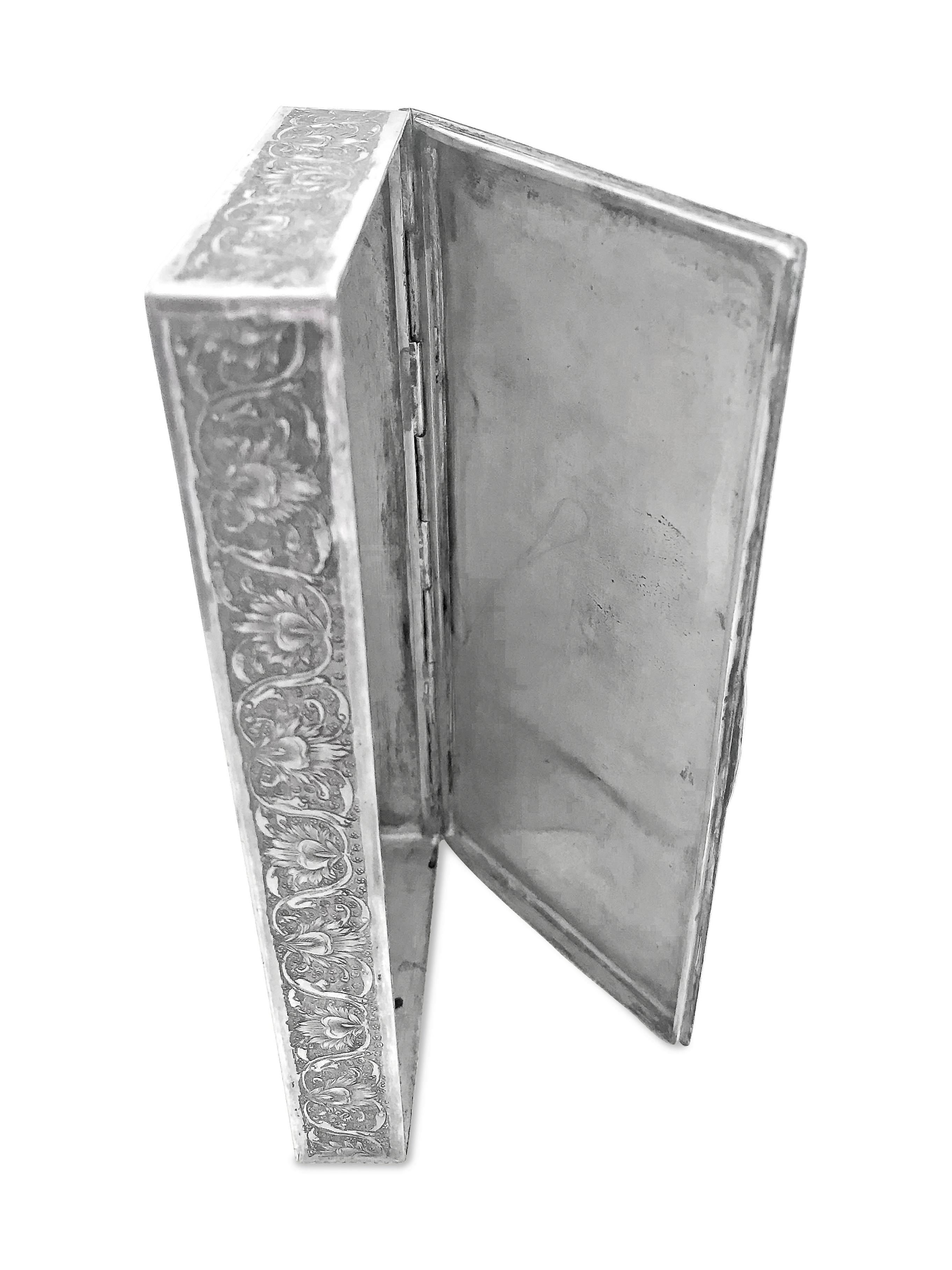 Women's or Men's Beautiful Enamel Rectangle Silver Box For Sale