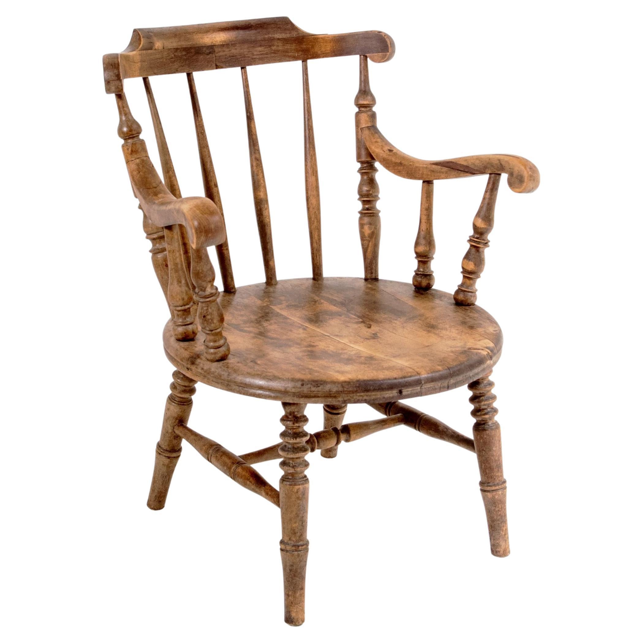 Magnifique fauteuil Windsor anglais à dossier bas en orme en vente