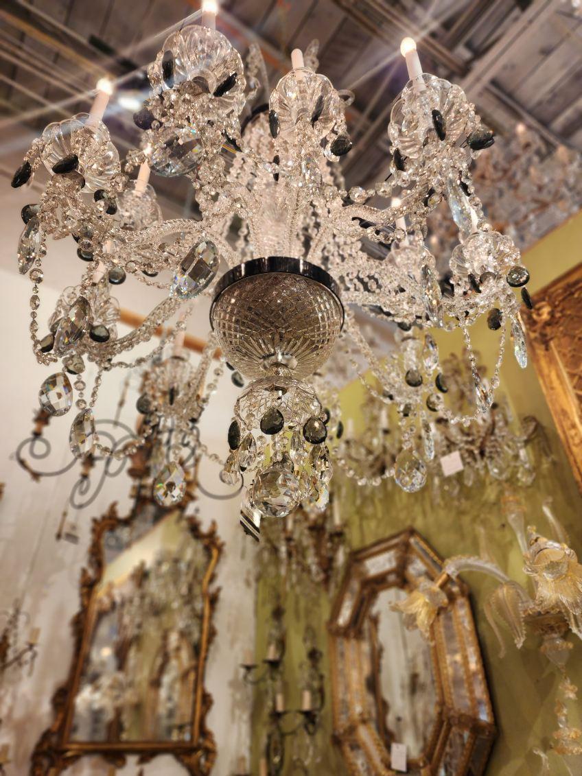 Beautiful English Waterford  Chandelier  In Excellent Condition For Sale In Dallas, TX