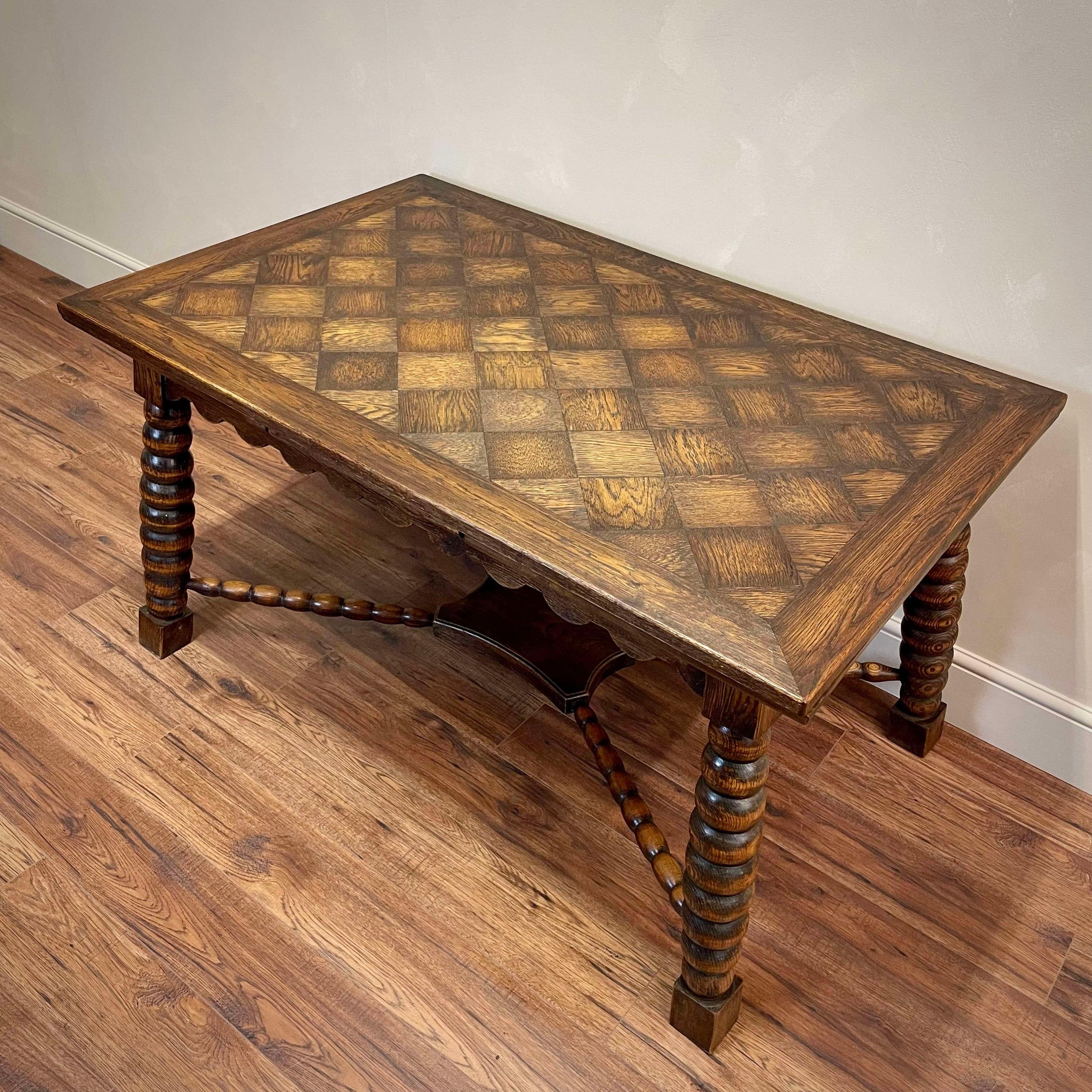 20th Century Beautiful Extendable Carved Oak Table by Charles Dudouyt, French, 1940 For Sale